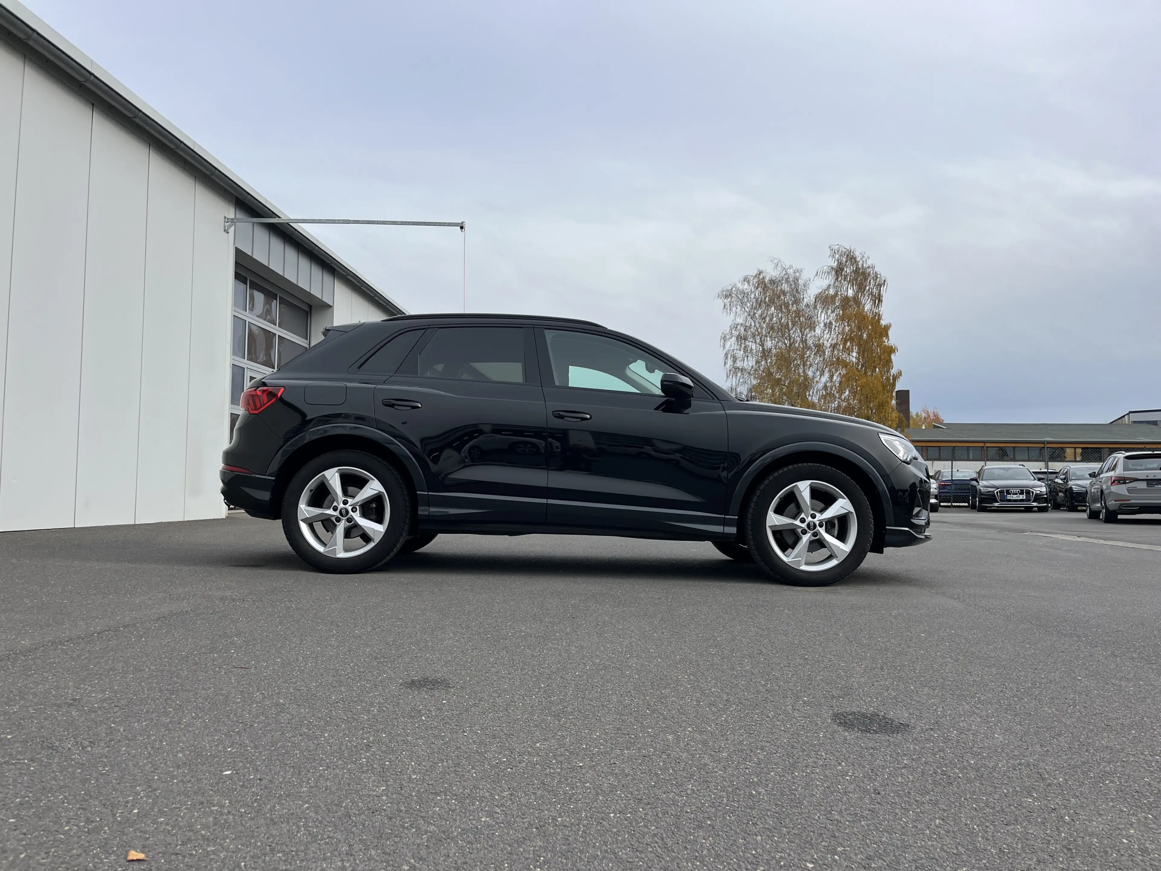 Audi Q3 35 2.0 TDI S tronic advanced 156€ m.20% Anz. AHK — photo 5