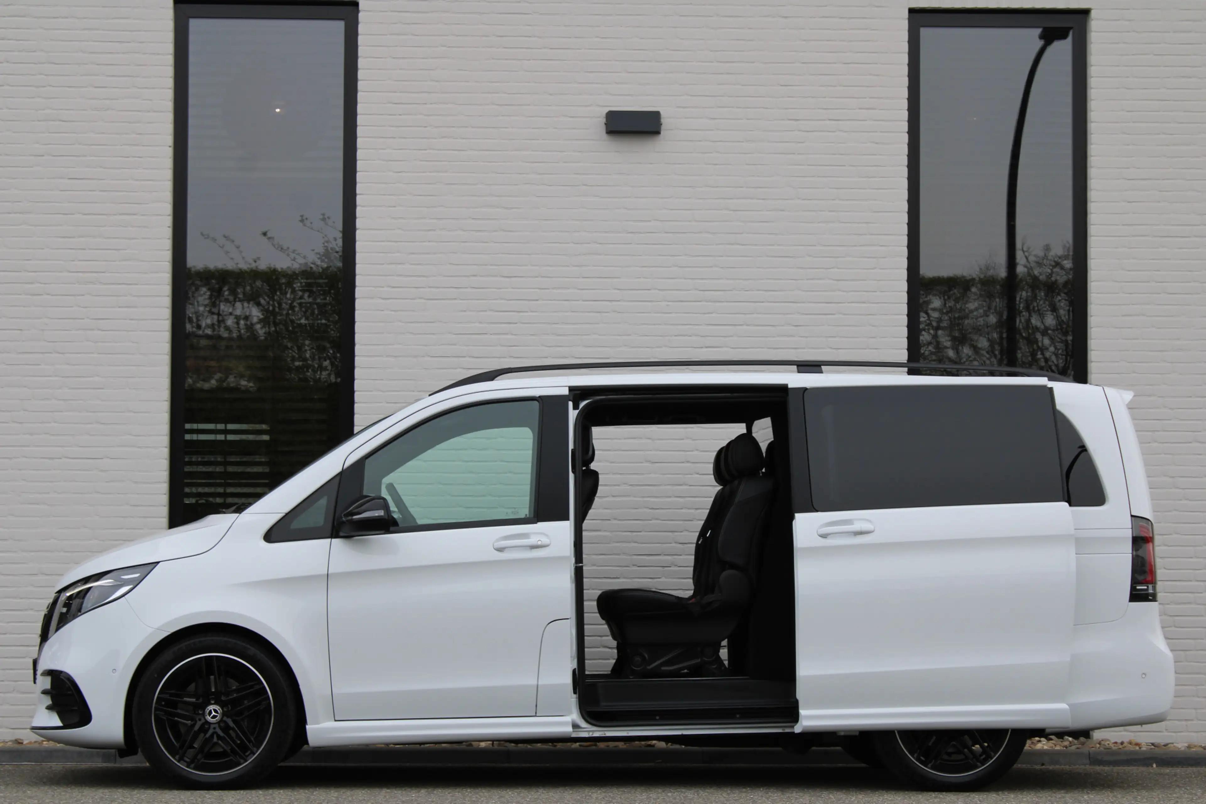 Mercedes-Benz V 250 250d / DC / AMG / 2x Elec Schuifdeur / Camera / Vo — photo 14
