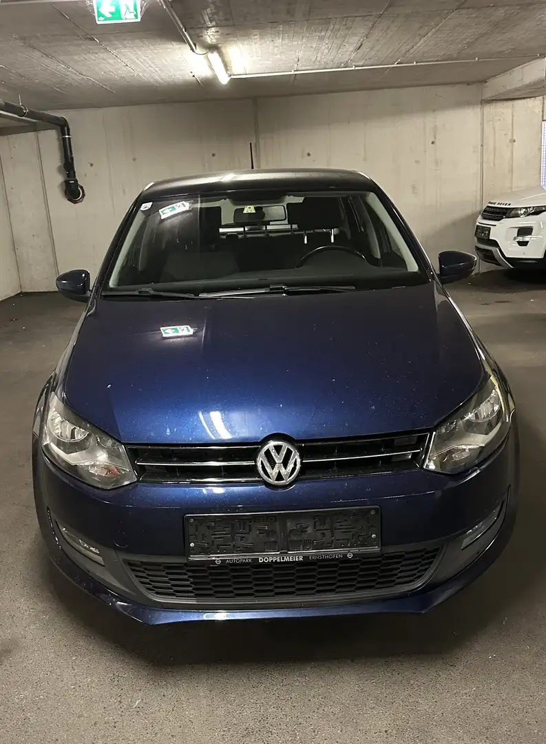Volkswagen Polo - 2