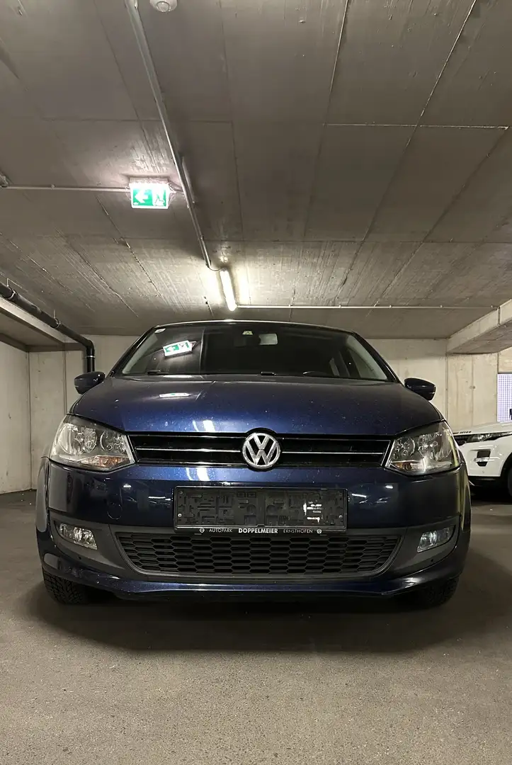 Volkswagen Polo - 1