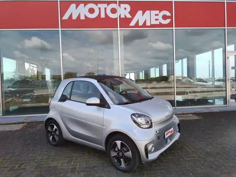 Usata SMART fortwo Fortwo Eq Passion 4,6Kw Ok Per Neopatentati Elettrica