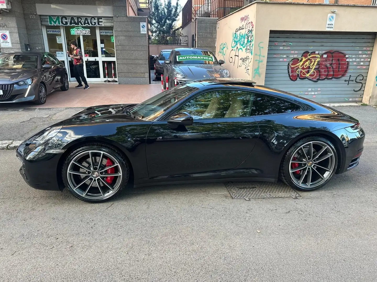 Porsche 911 Carrera S Negro - 2