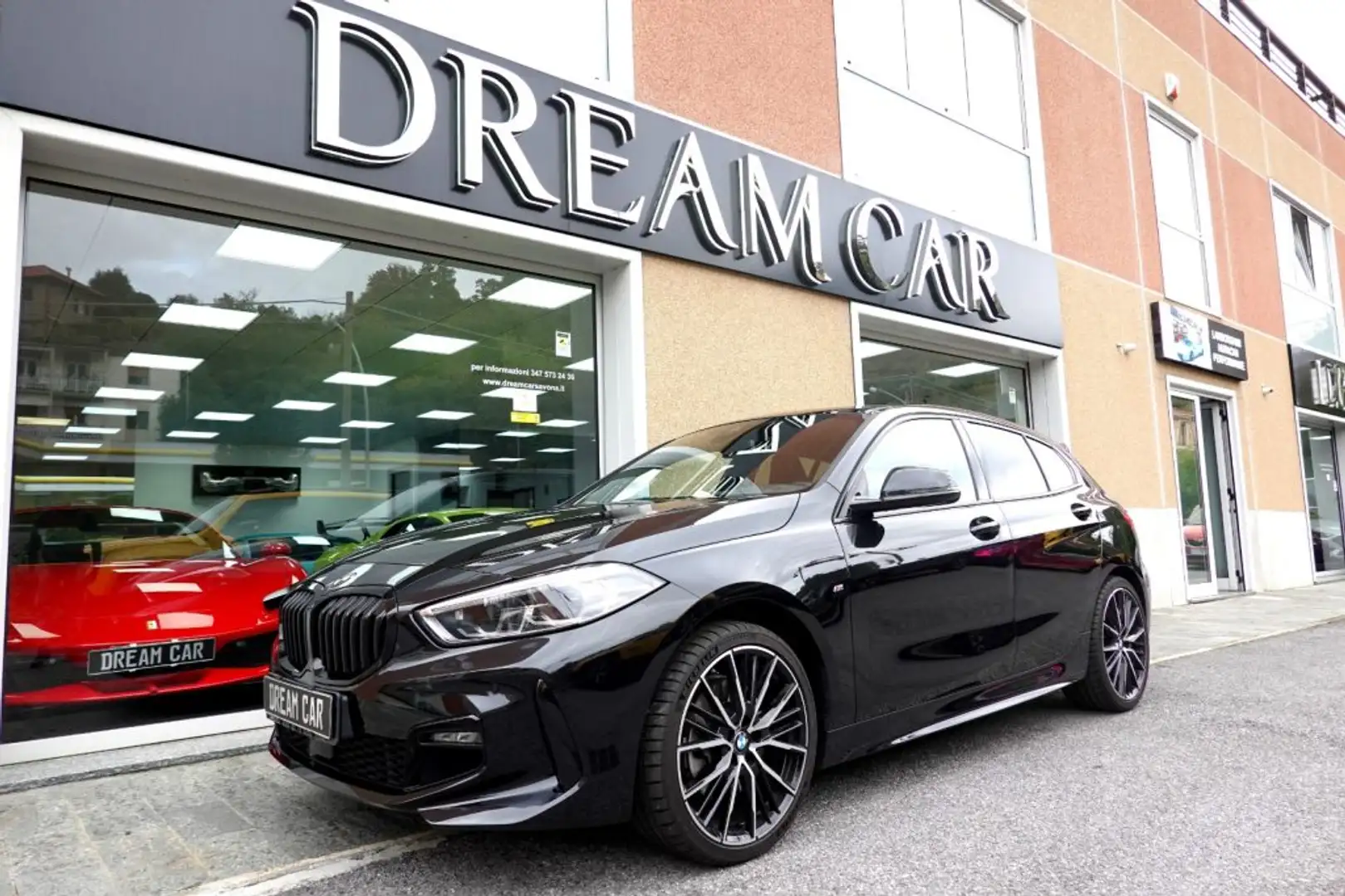 BMW 120 d xDrive 5p. Msport SEDILI A GUSCIO-CERCHI 19" Negro - 1