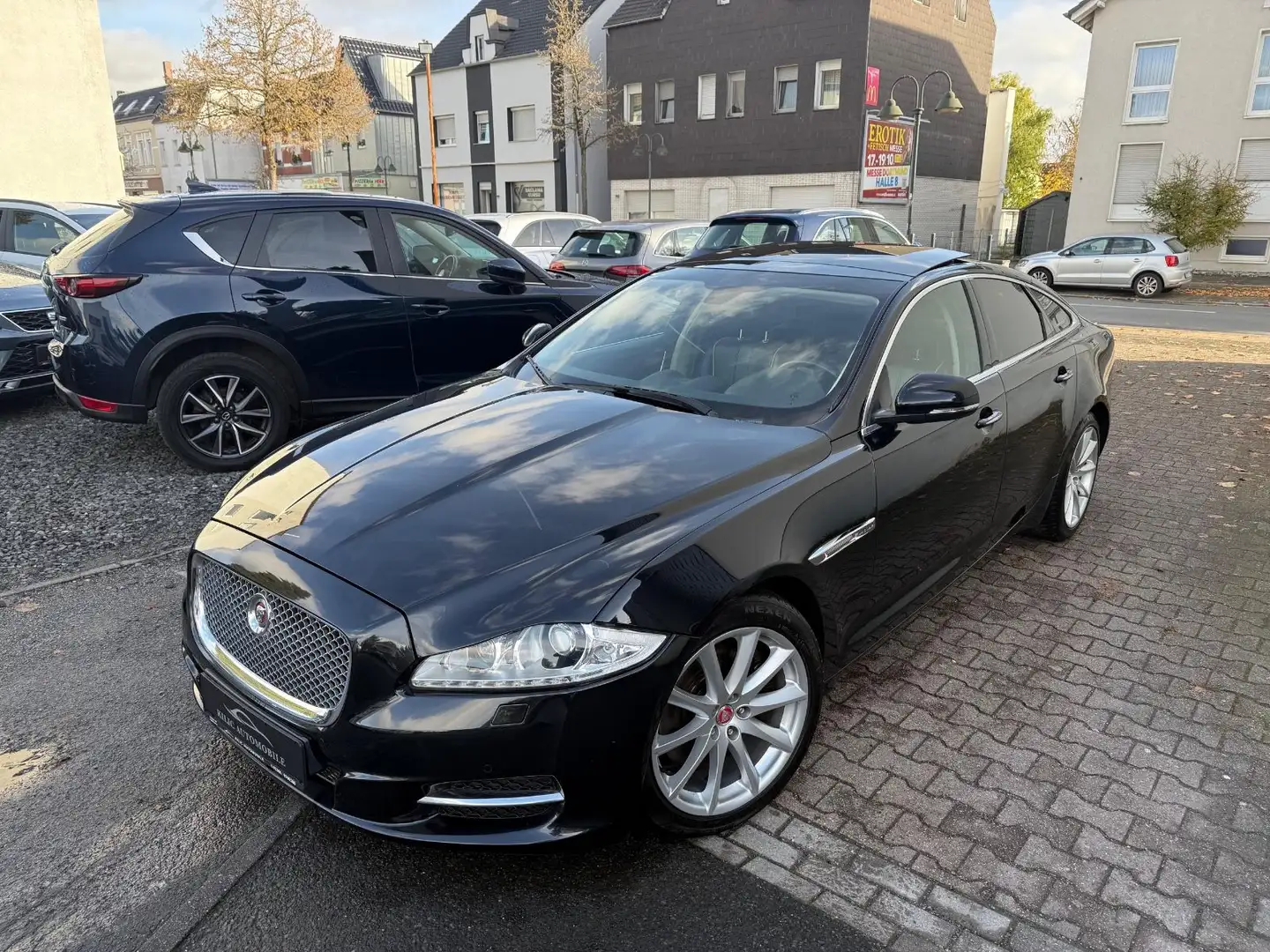 Jaguar XJ Portfolio Panorama*Kamera*BiXenon*Meridian Schwarz - 2