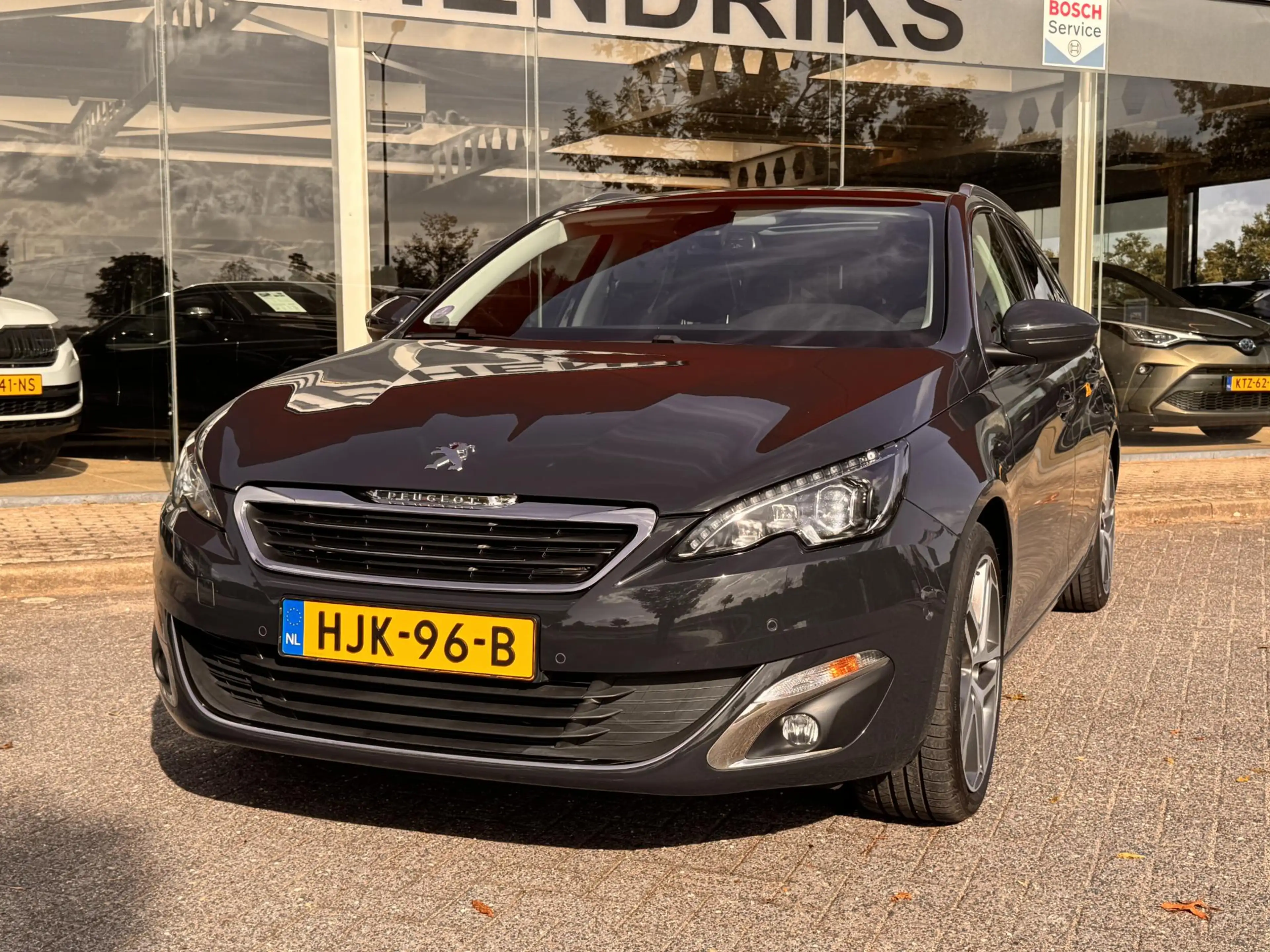 Peugeot 308 SW 1.2 Allure 131pk | Parkeer Pakket | Pack Securi — photo 2
