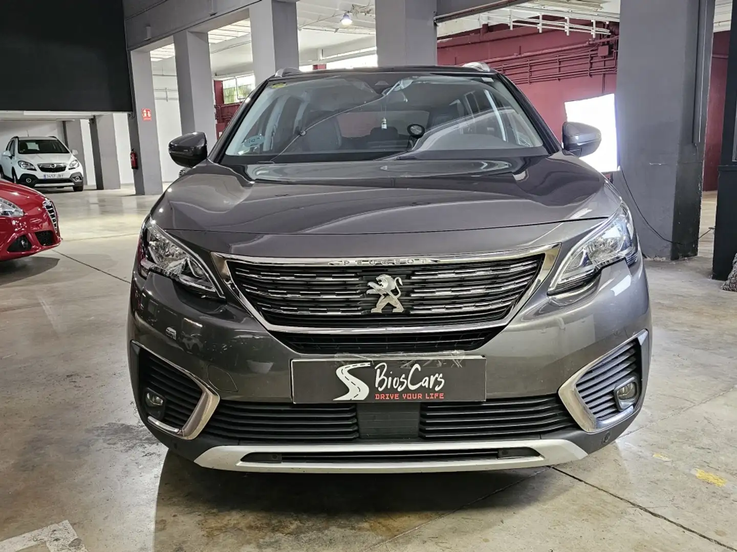 Peugeot 5008 1.5BlueHDi S&S Allure EAT8 130 Gris - 2