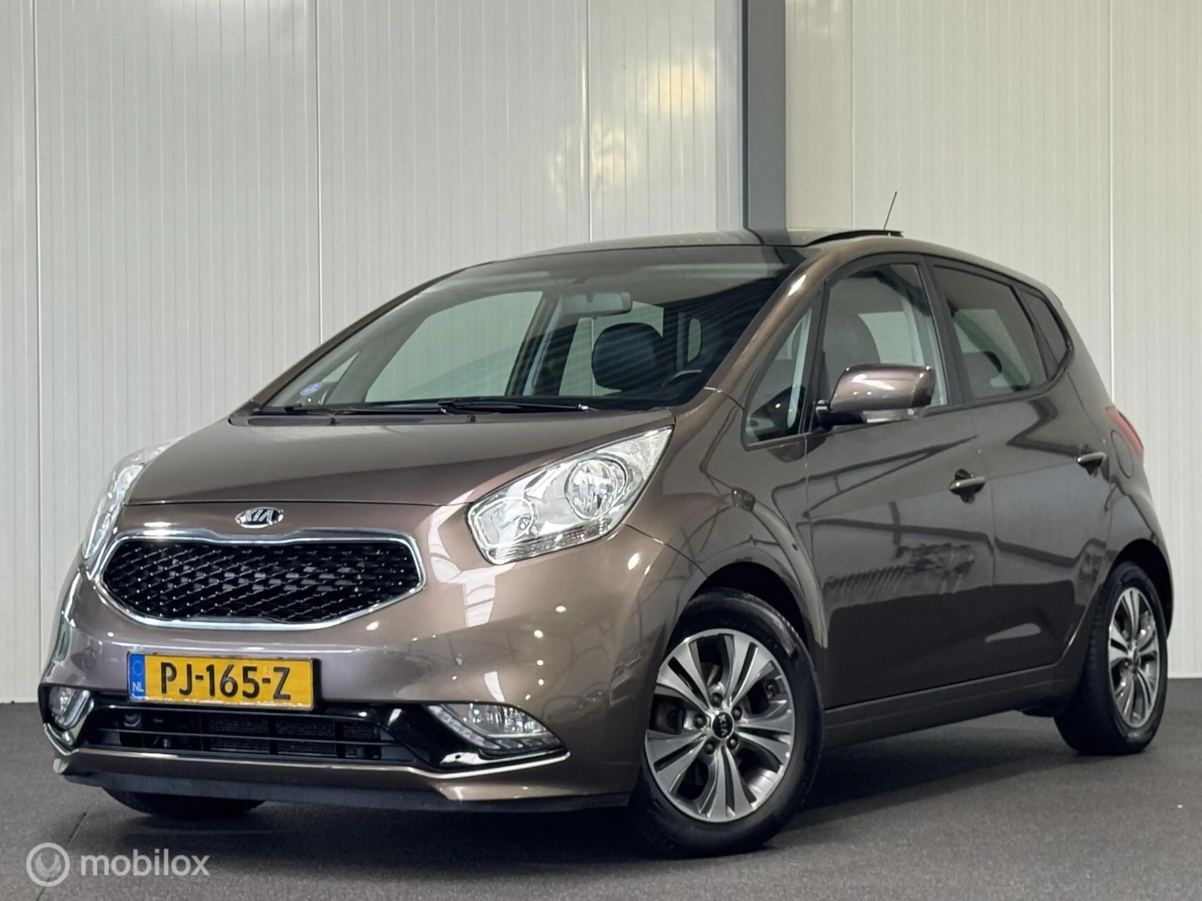 Kia Venga 1.4 CVVT Summer Edition [ NAP 1e eig. panorama ]