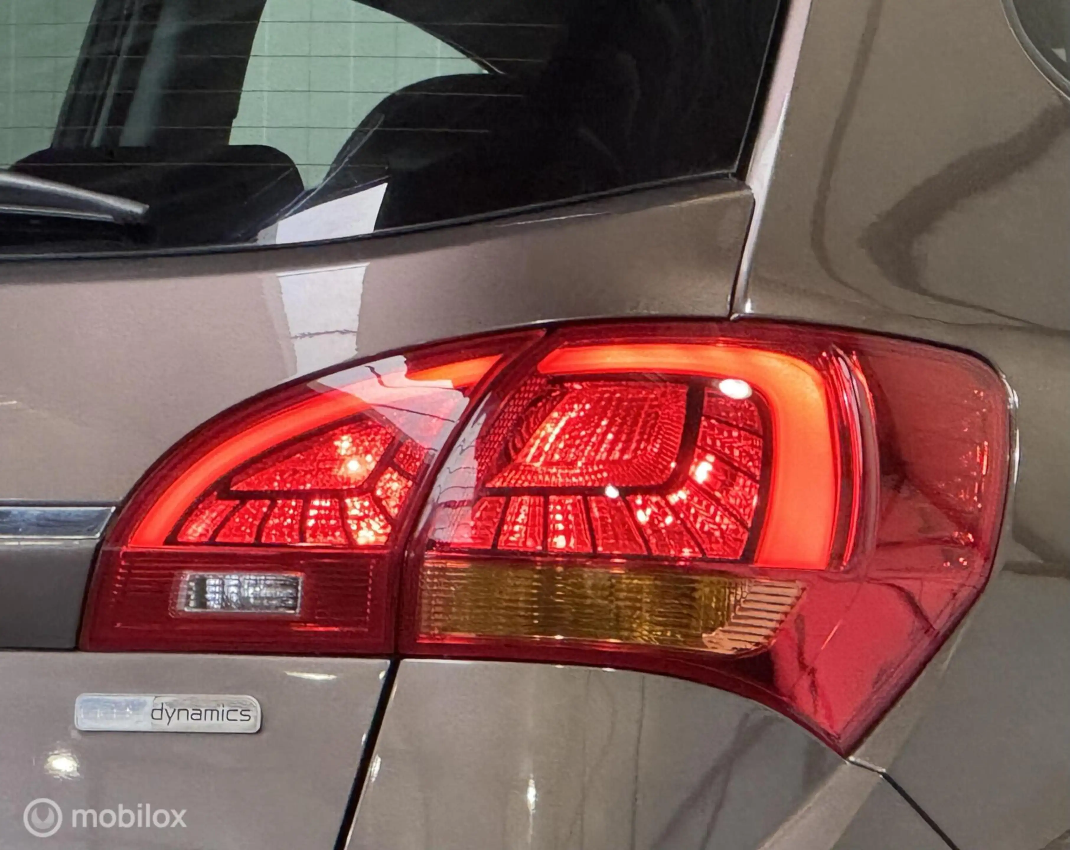 Kia Venga 1.4 CVVT Summer Edition [ NAP 1e eig. panorama ] — photo 27