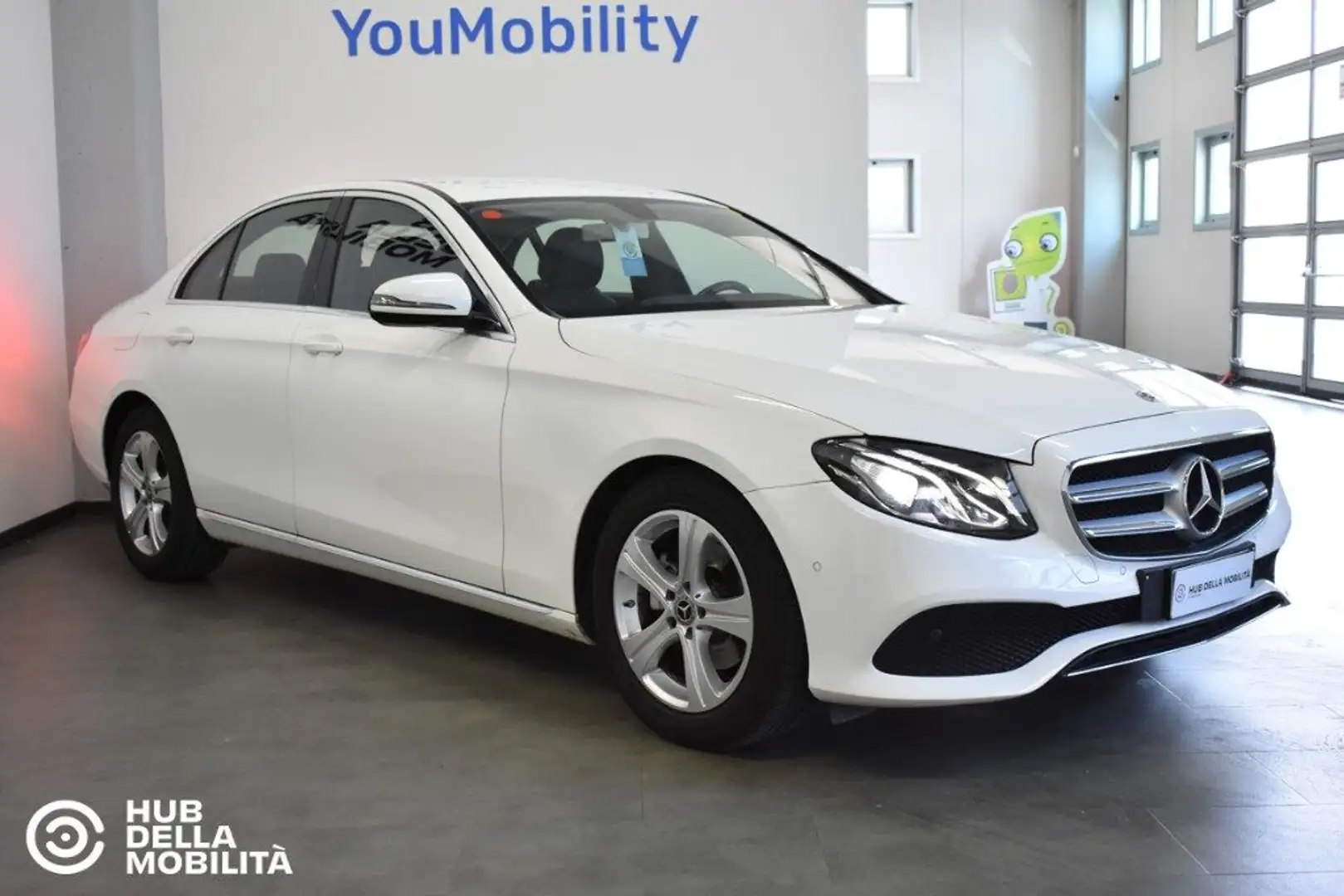 Mercedes-Benz E 200 d Auto Sport Bianco - 2
