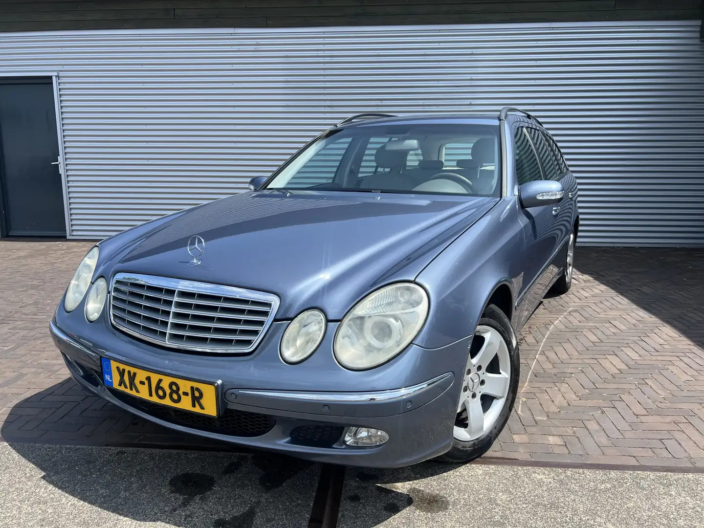 Mercedes-Benz E 200 Combi K. Elegance Blauw - 1