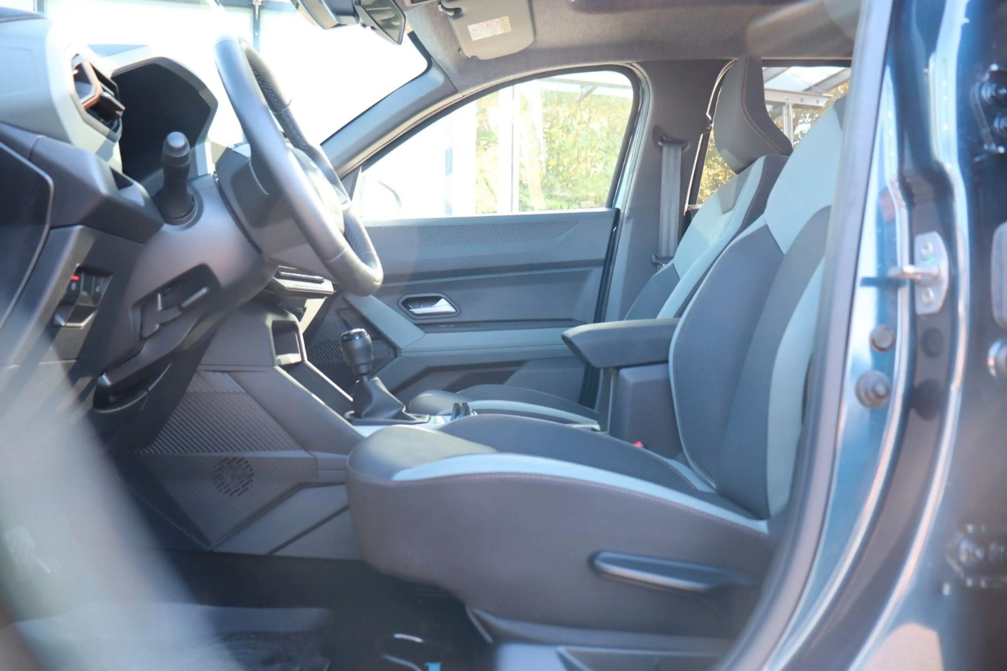 Dacia Bigster TCe 140 Extreme, ACC, Klimaauto, AHK — photo 10