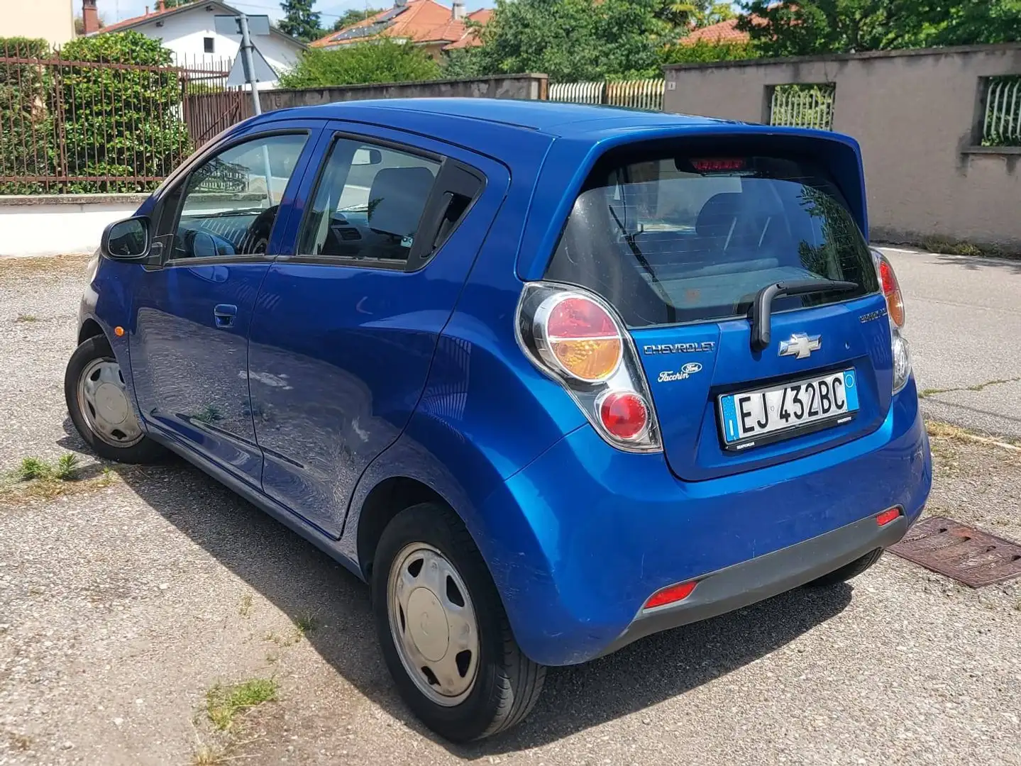 Chevrolet Spark 1.0 LS Benzina Neopatentati Garanzia 12 mesi Blau - 2