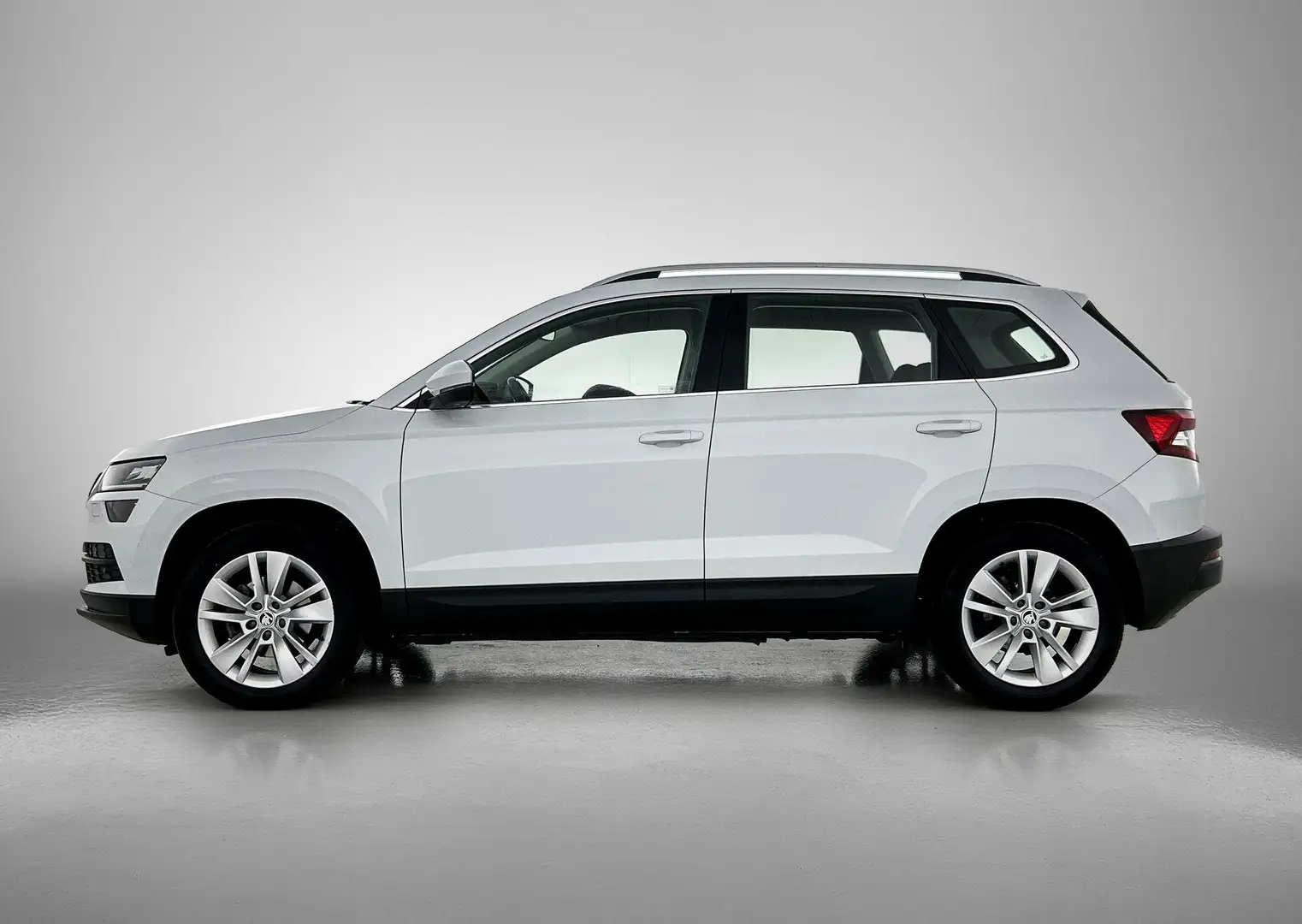 Skoda Karoq 1.5 TSI ACT Business Edition | TREKHAAK | CLIMATE Blanc - 2