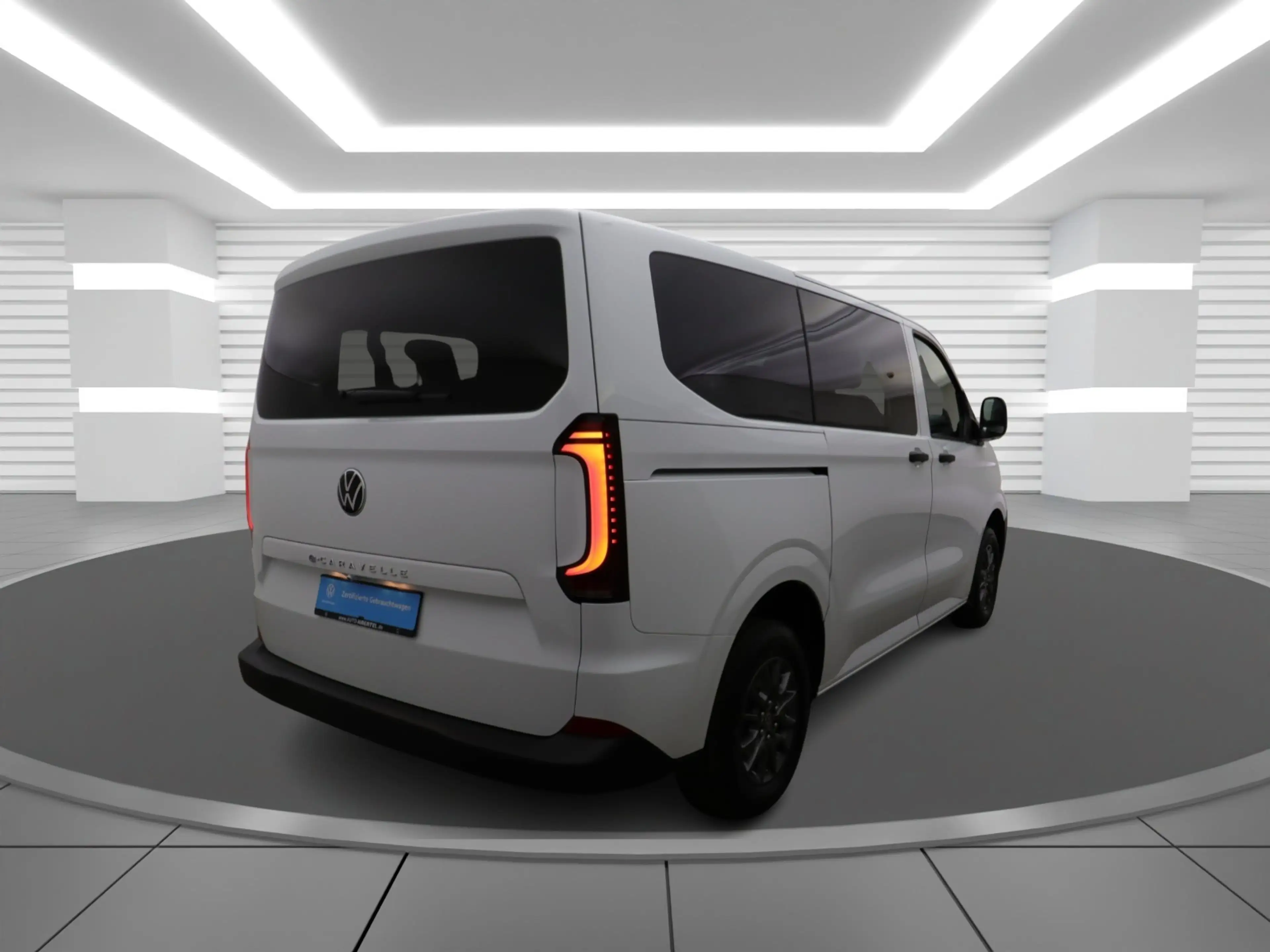 Volkswagen T7 Caravelle KR 64 KWH AUTOMATIK 9-SITZER LED — photo 3