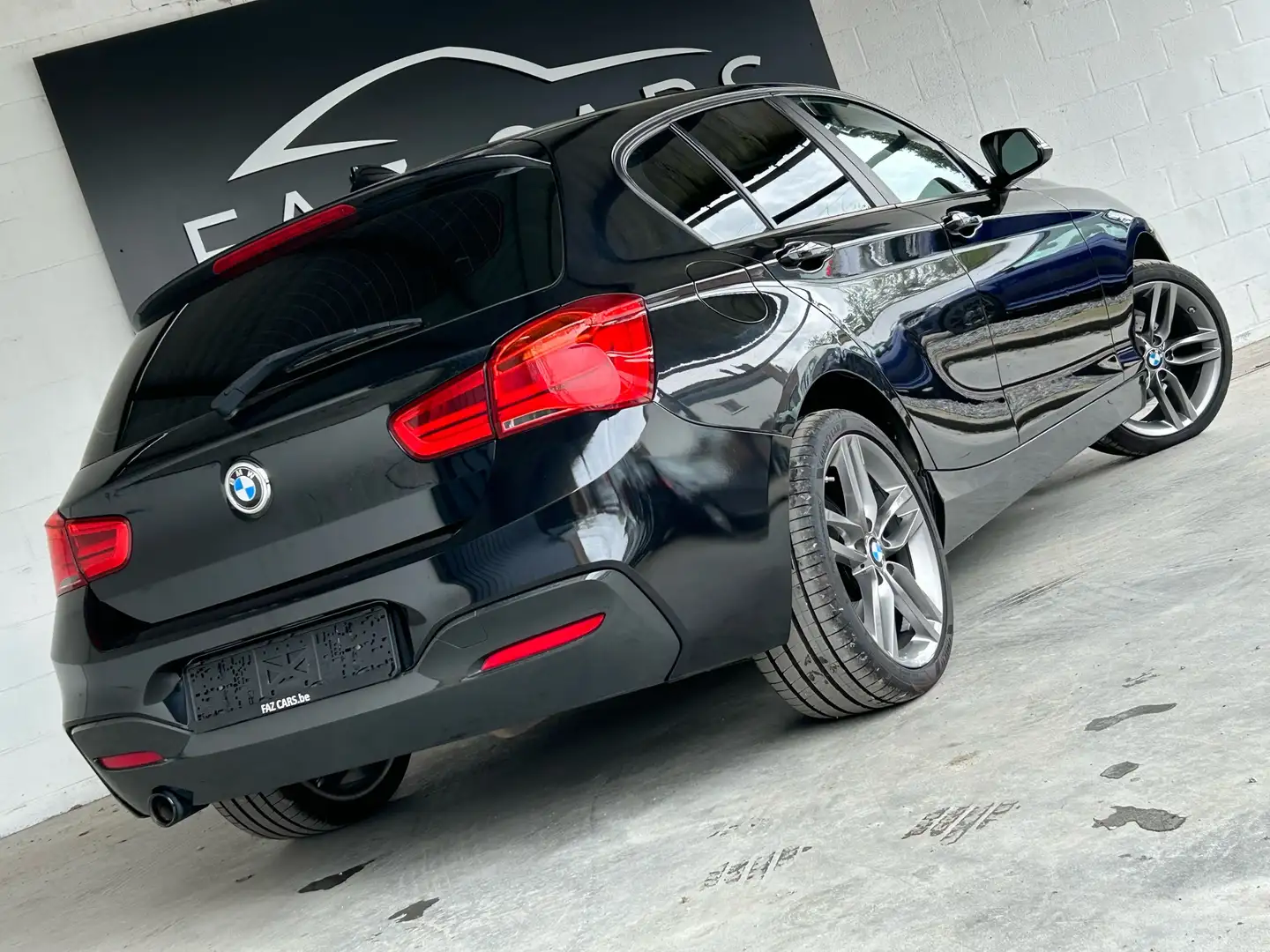BMW 116 dA * PACK M + XENON + GPS + JANTES + GARANTIE * Noir - 2