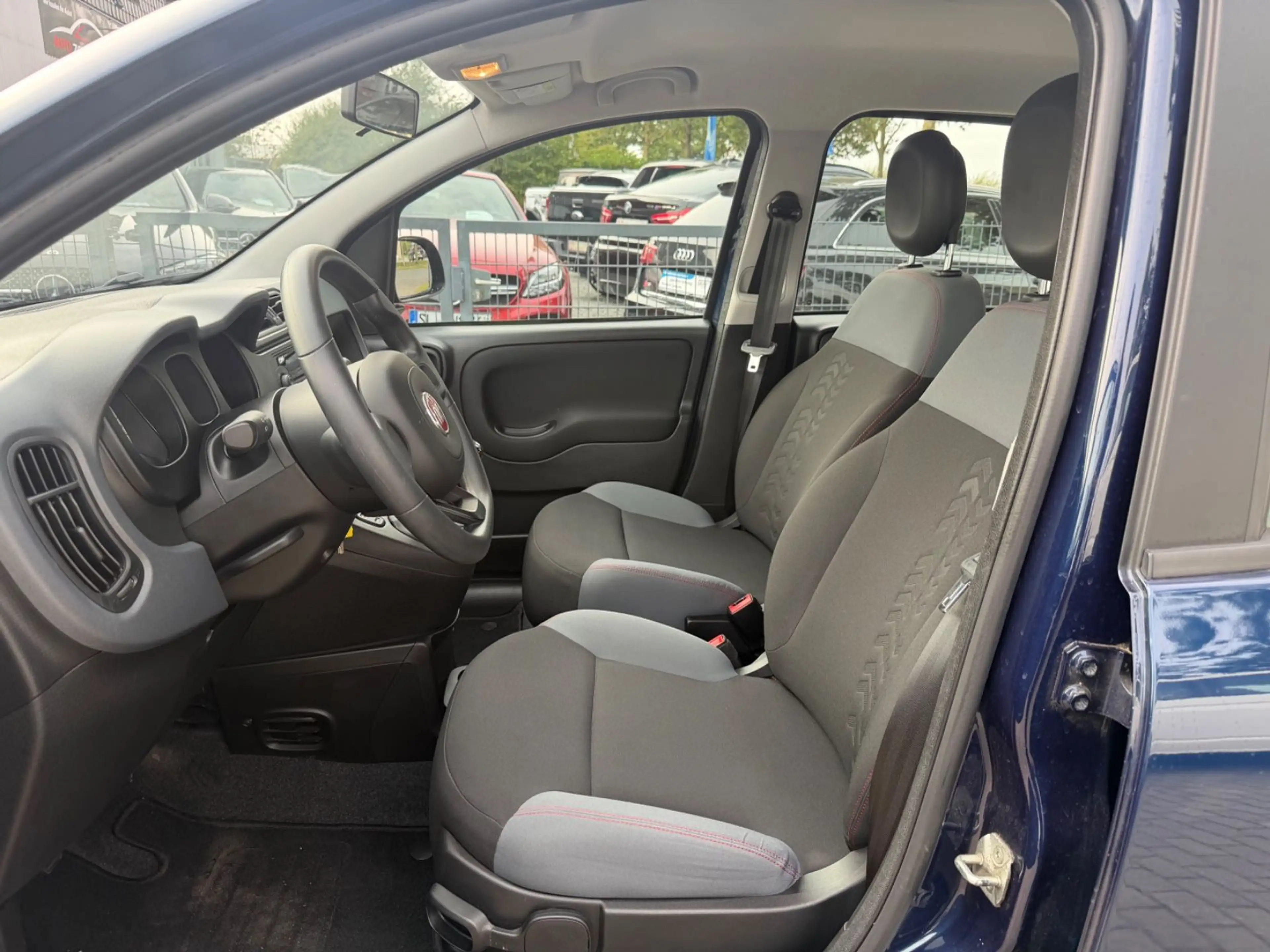 Fiat Panda 1.2 Easy TÜV Neu 1. Hand — photo 11