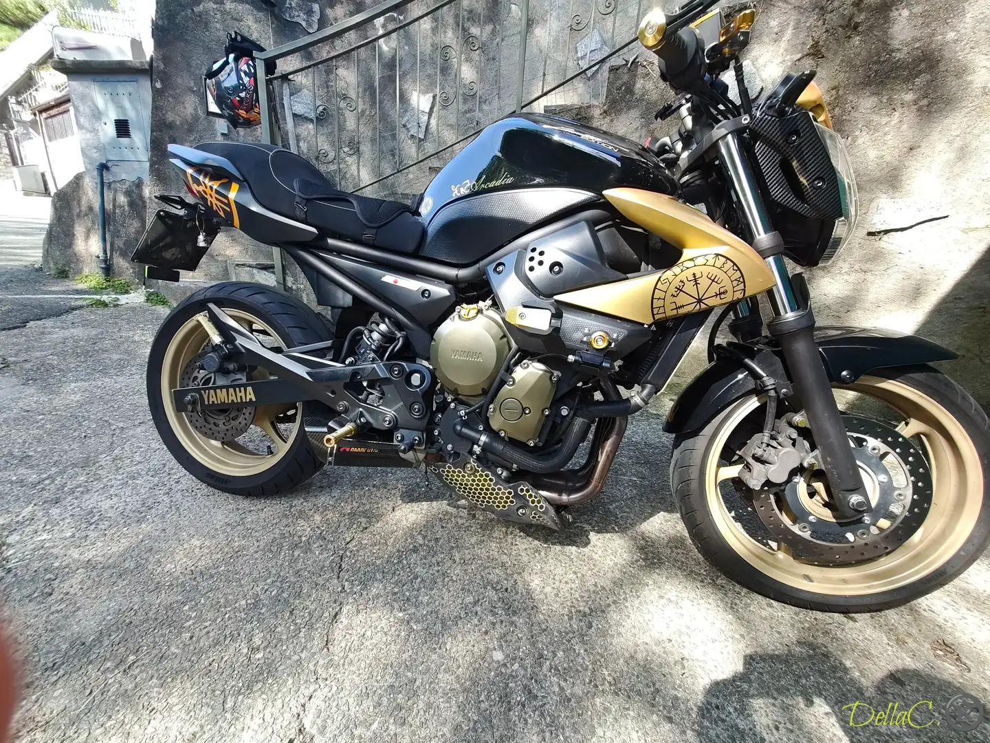 Yamaha XJ 6 N Black - 2