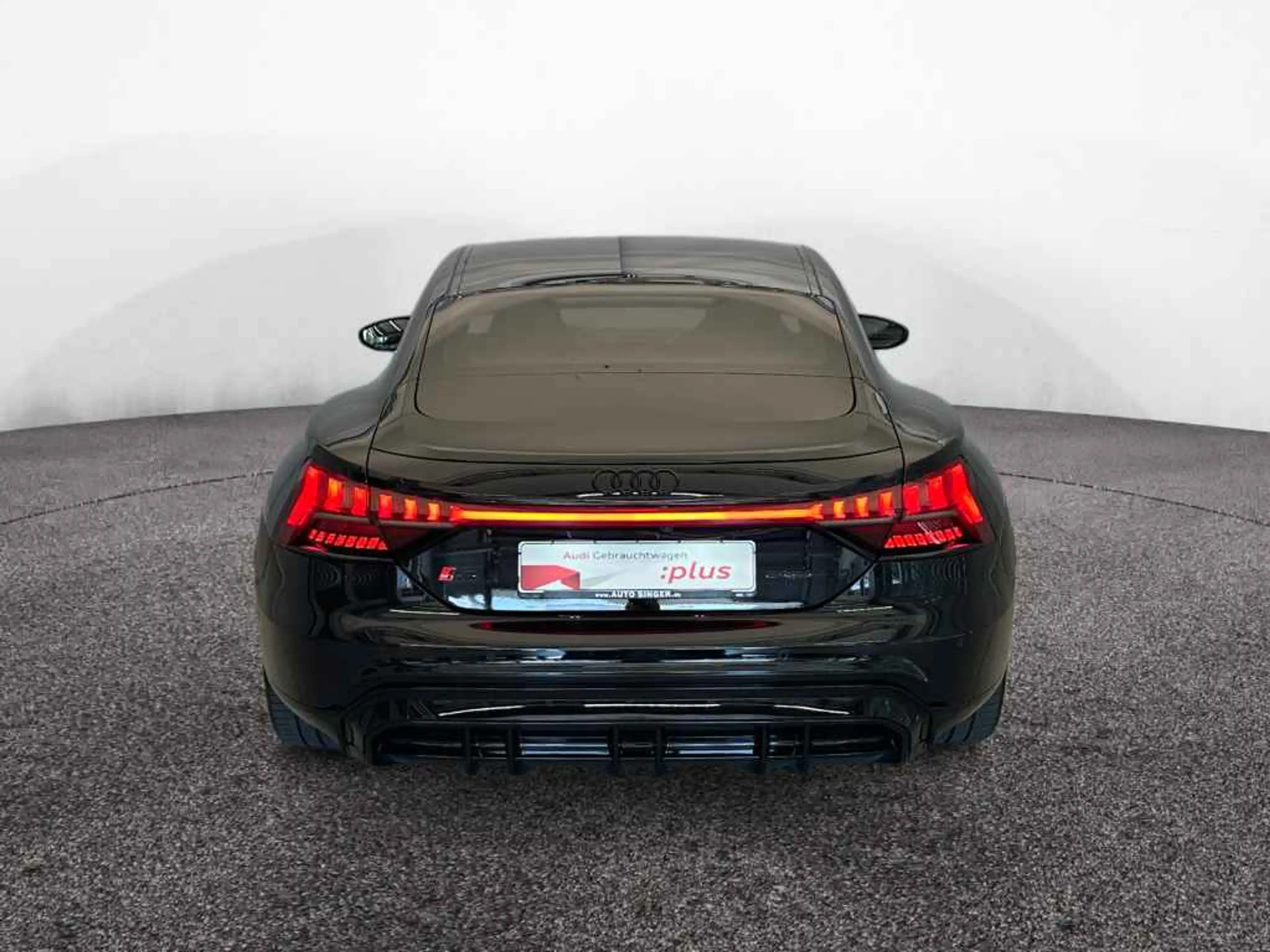 Audi RS e-tron GT *Allrad-Lenk*NACHT*LASER*PANO*ACC* — photo 7