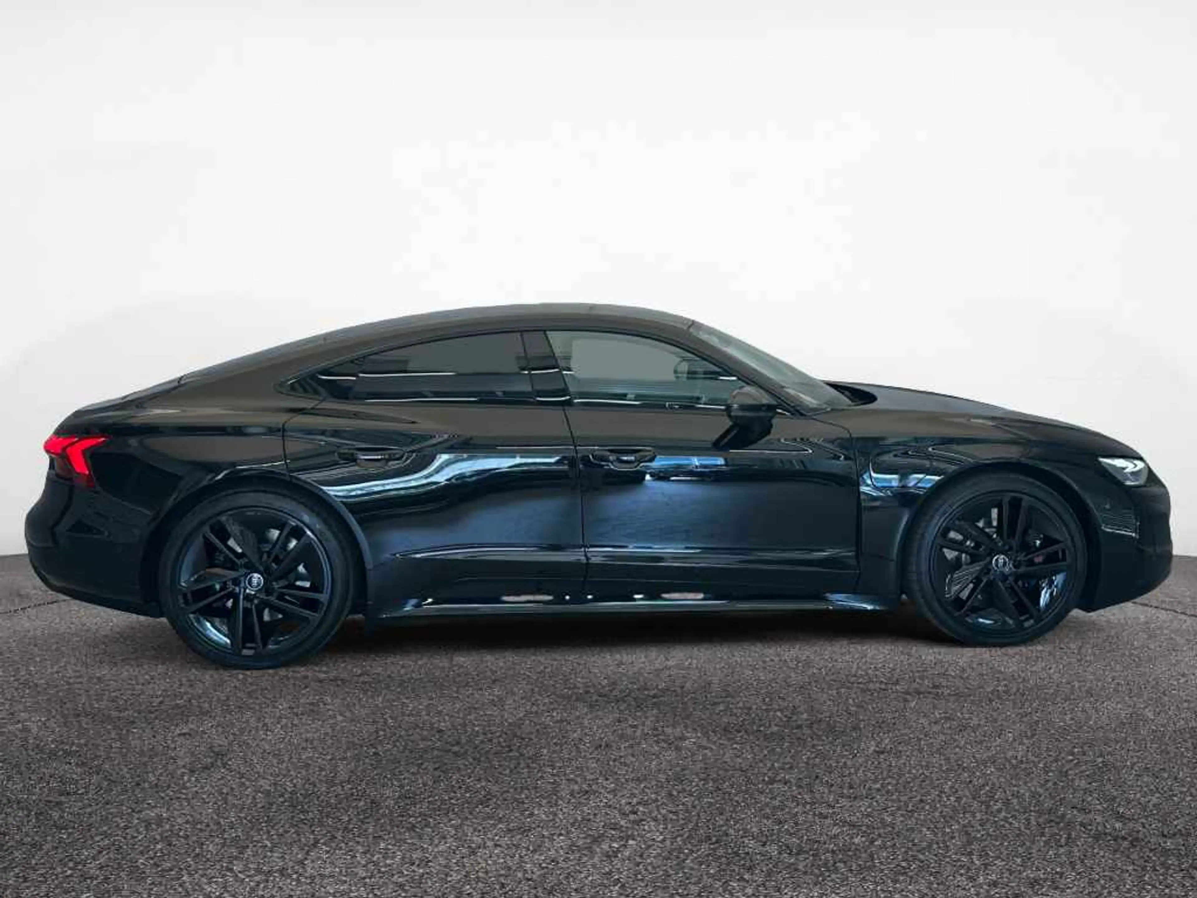 Audi RS e-tron GT *Allrad-Lenk*NACHT*LASER*PANO*ACC* — photo 5