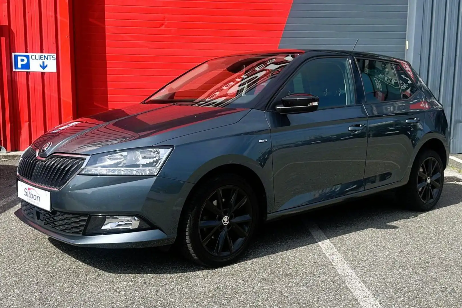 Skoda Fabia III 1.0TSI 95 Clever Gris - 1