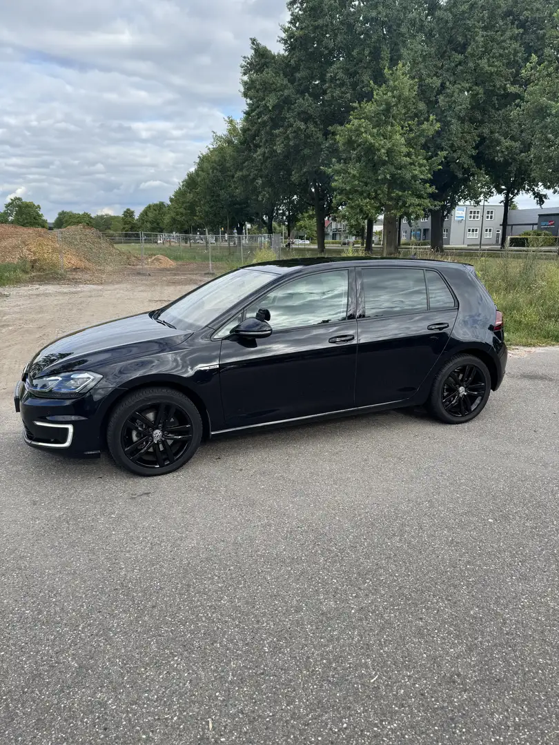 Volkswagen Golf e-Golf Zwart - 1