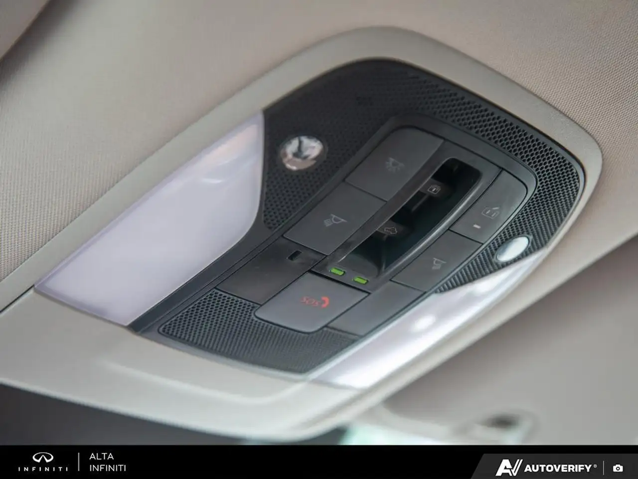 Infiniti QX60 fotografie Infiniti QX60