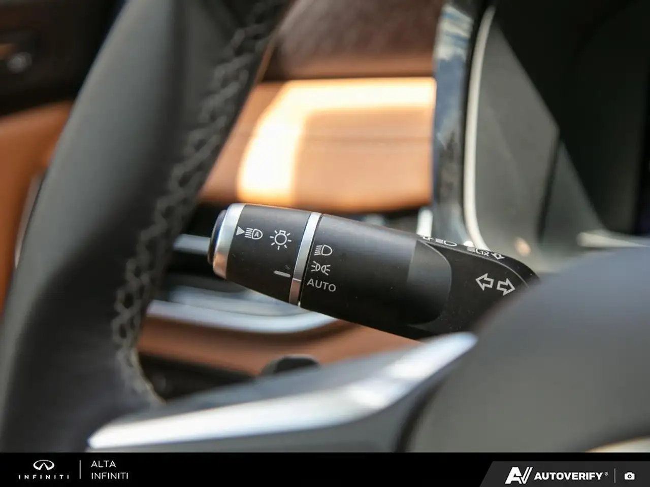 Infiniti QX60 fotografie Infiniti QX60