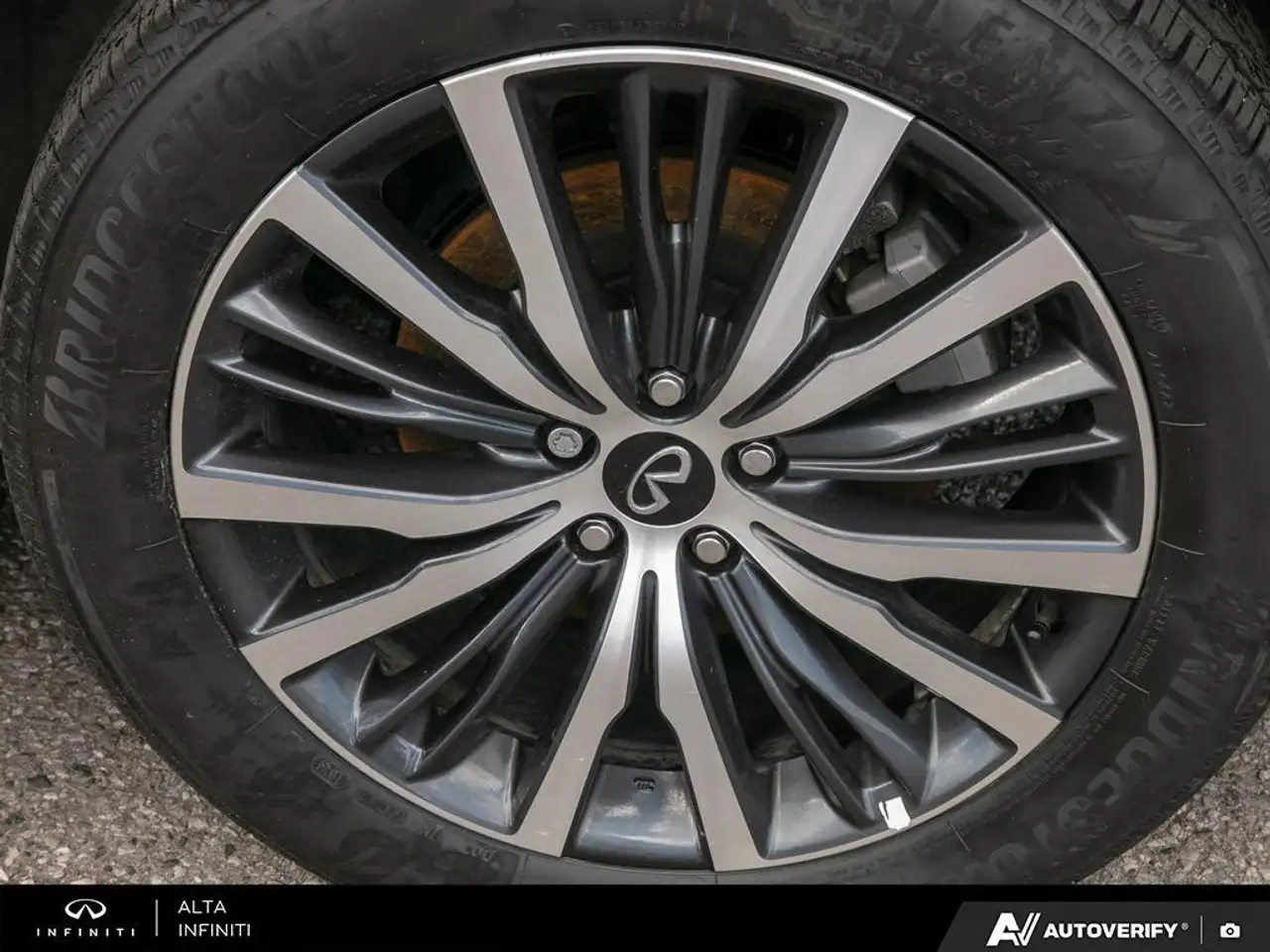 Infiniti QX60 fotografie Infiniti QX60