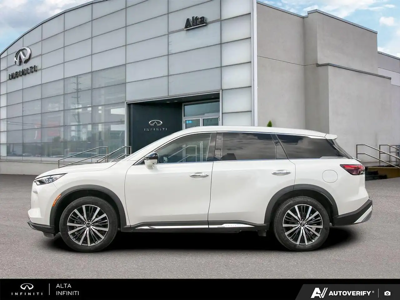 Infiniti QX60 fotografie Infiniti QX60