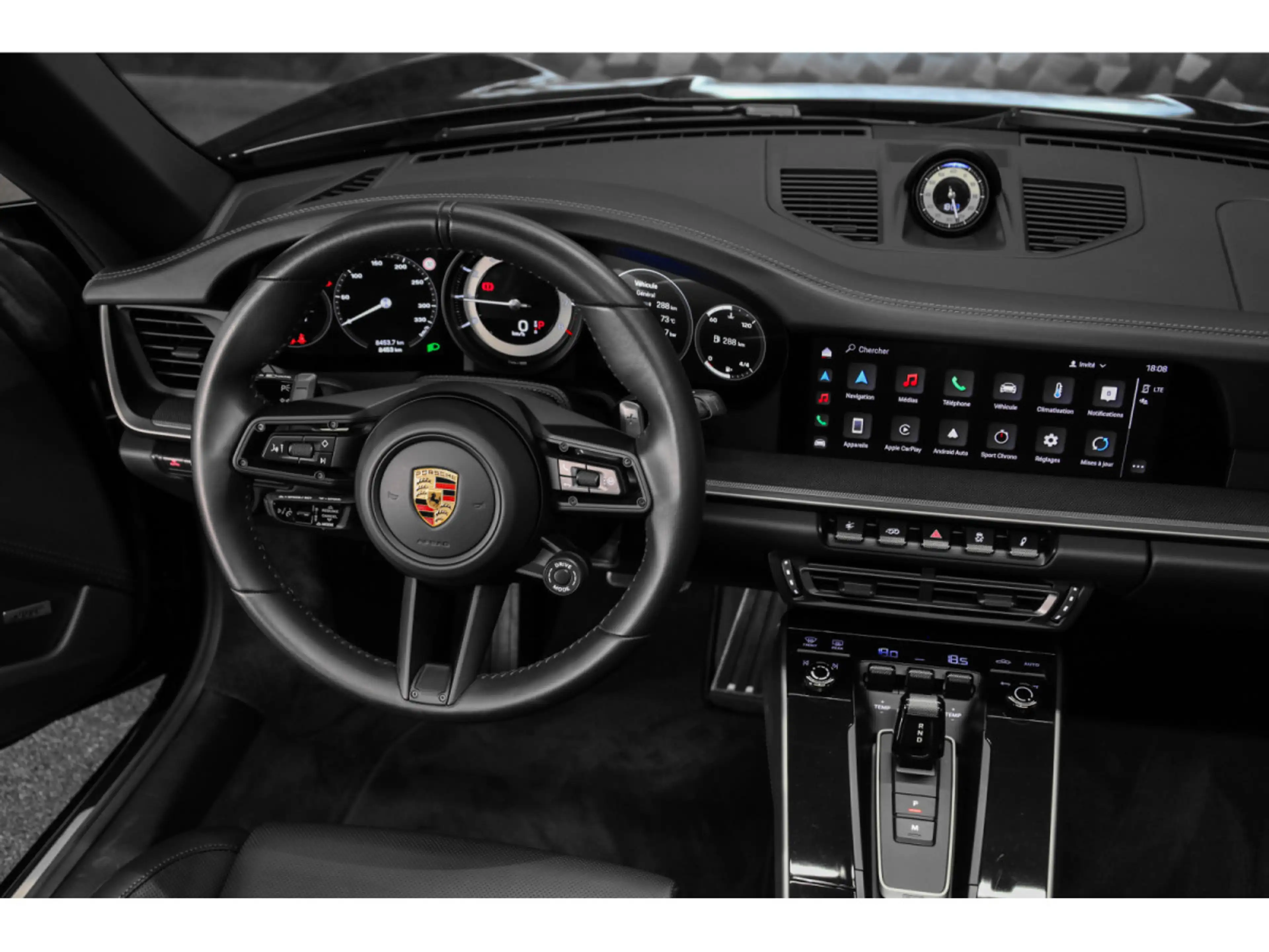 Porsche 992 CARRERA 4 GTS CABRIOLET PDK — photo 11