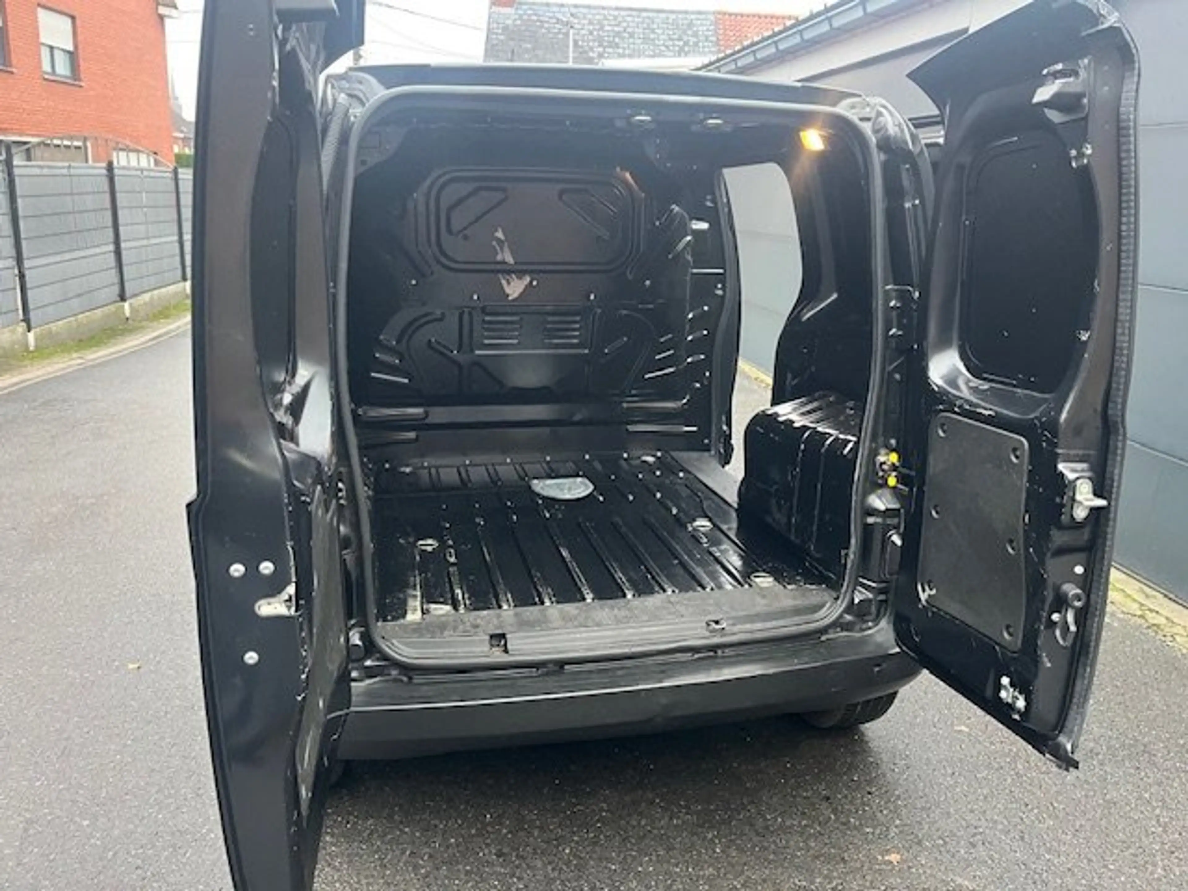 Fiat Fiorino Fiorino Multijet SX — photo 14