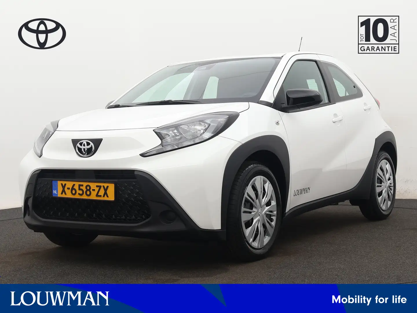 Toyota Aygo X 1.0 VVT-i MT play | Nederlandse auto | Bianco - 1