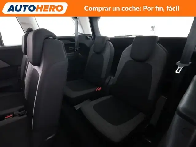Citroen C4 view 30