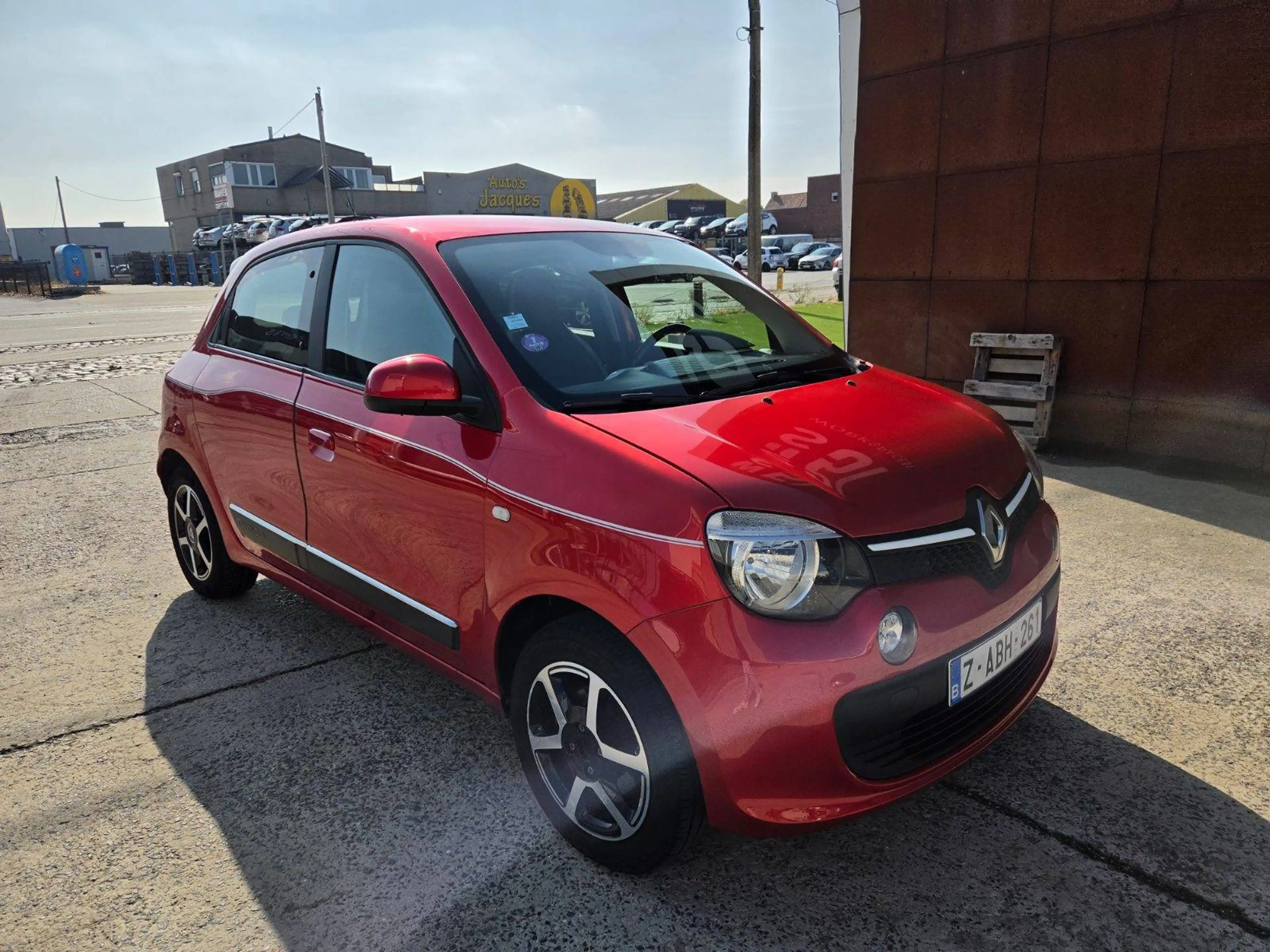 Renault Twingo Twingo 0.9 TCe Energy La Parisienne S — photo 6