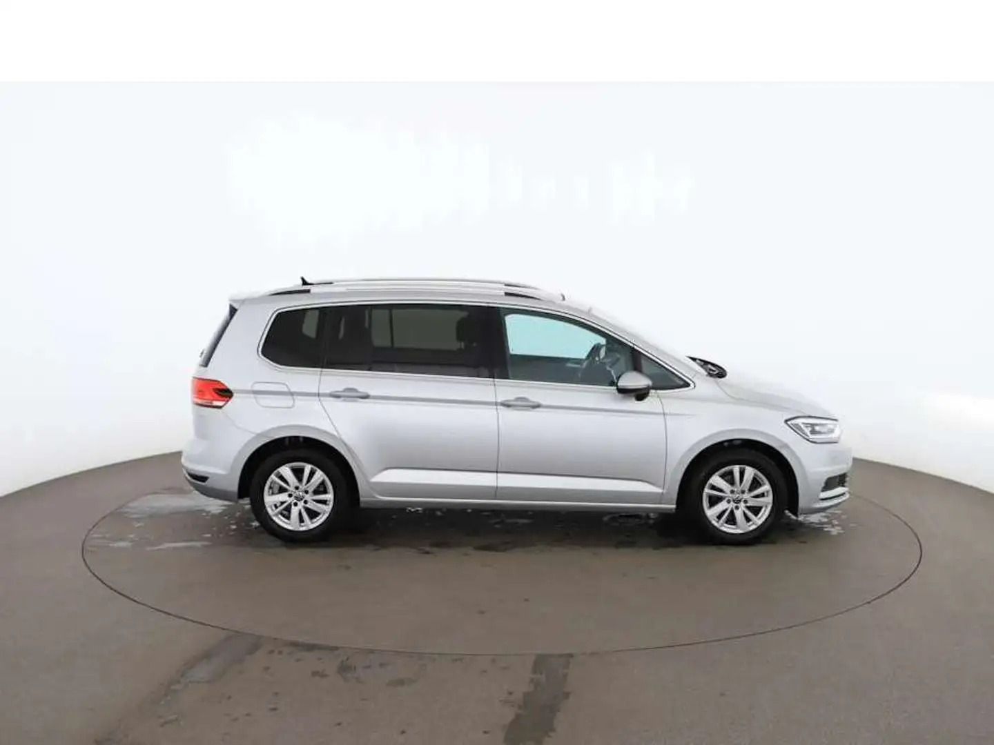 Volkswagen Touran Highline 2.0 TDI LED SKY RADAR NAVI PDC Silber - 2
