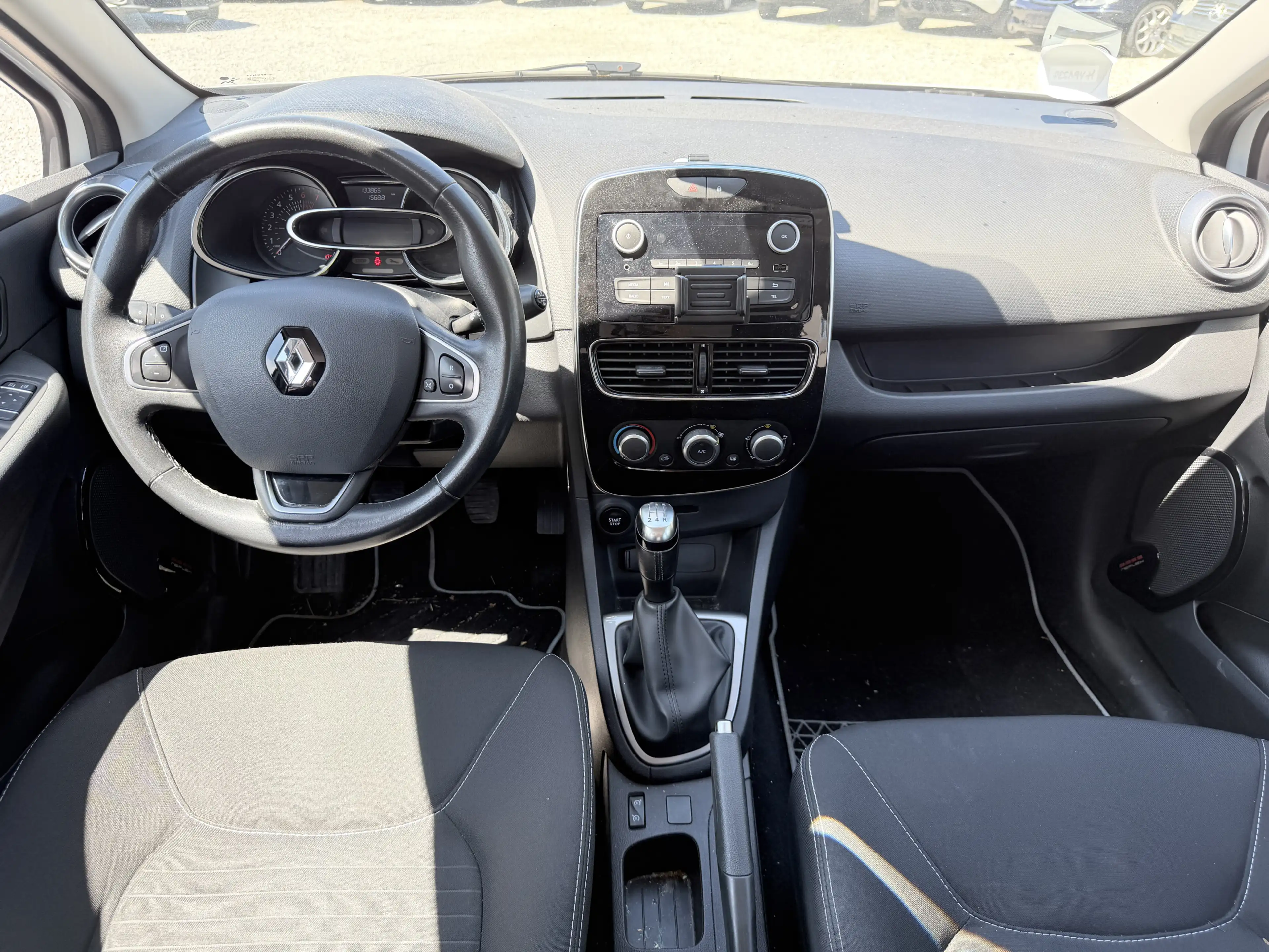 Renault Clio LIMITED+TEMPOMAT*KLIMA — photo 14