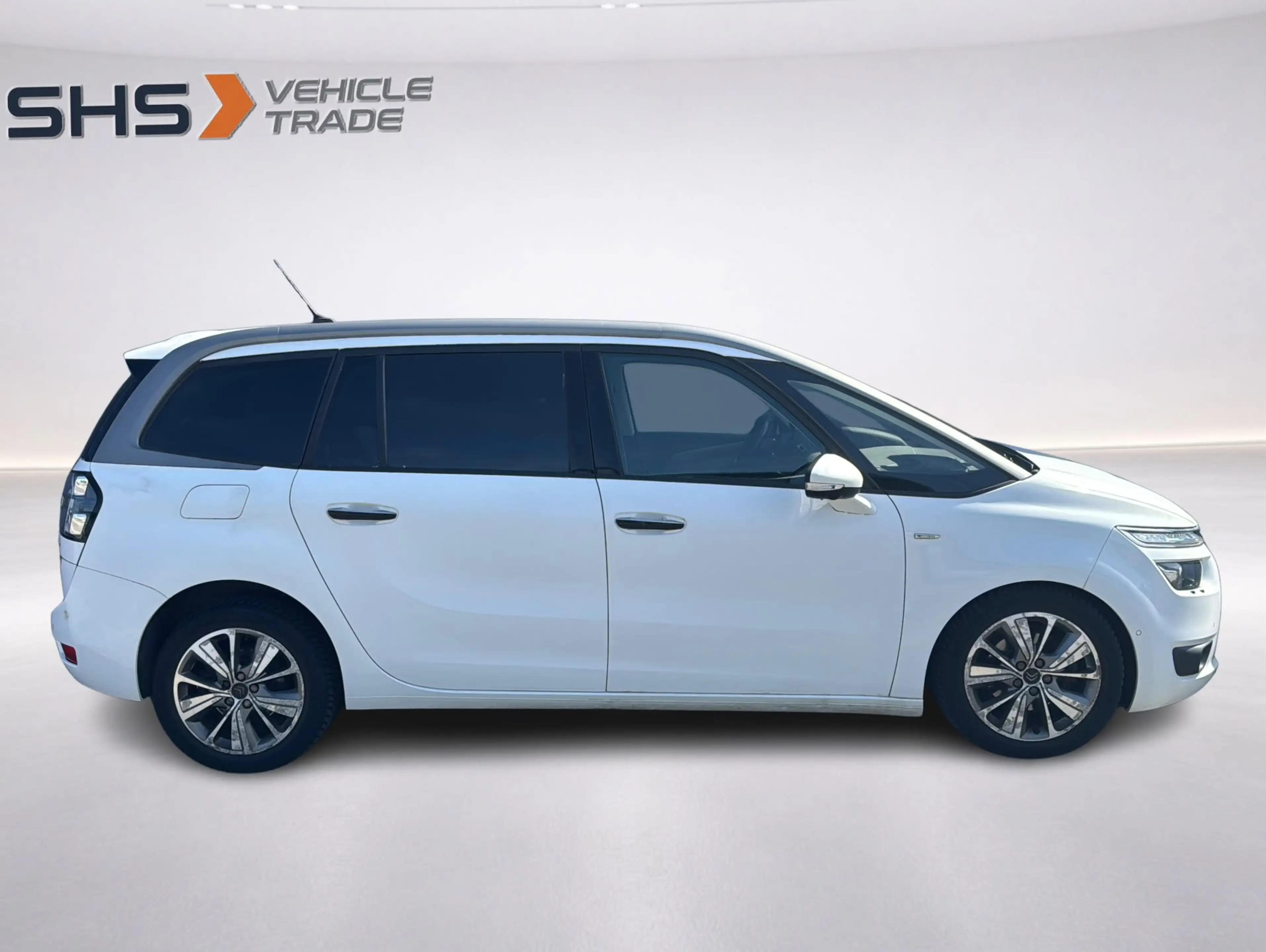 Citroen Grand C4 Picasso Exclusiv | Panorama 7-Sitze — photo 4