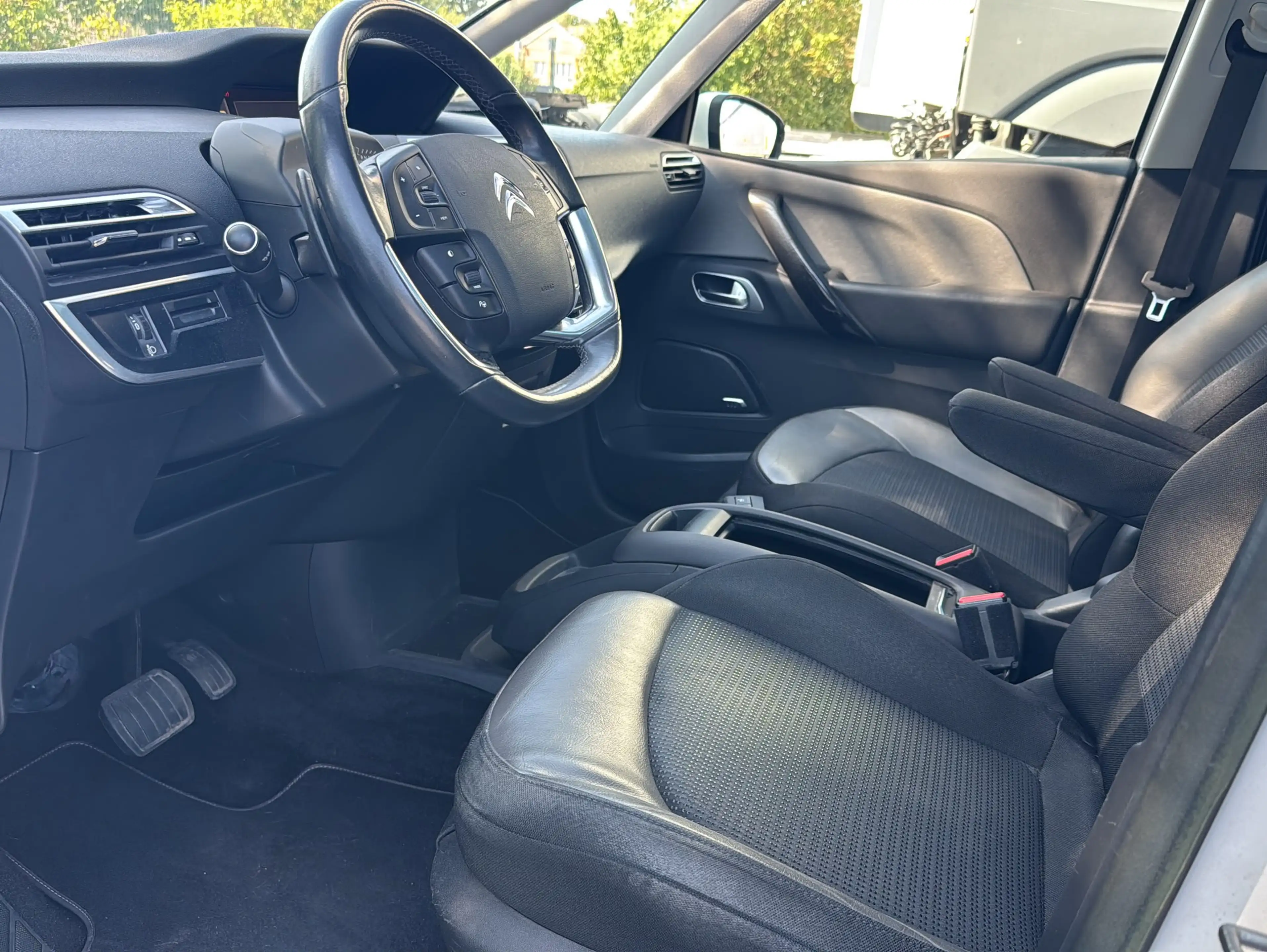 Citroen Grand C4 Picasso Exclusiv | Panorama 7-Sitze — photo 13