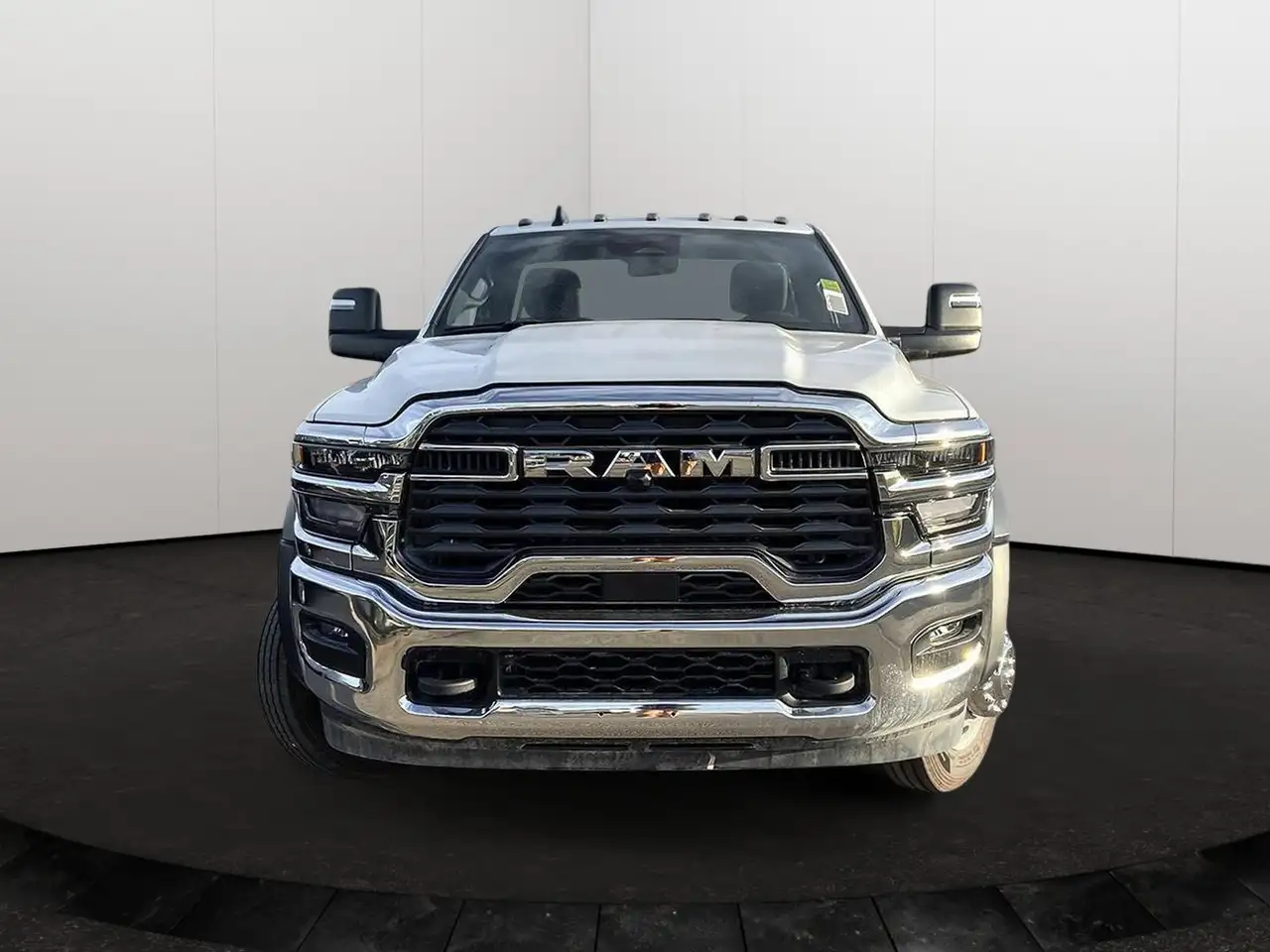 RAM 5500 снимка RAM 5500