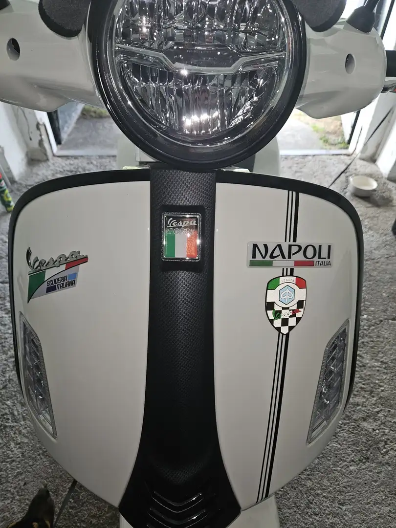 Vespa GTS Super Sport 125 Fehér - 1