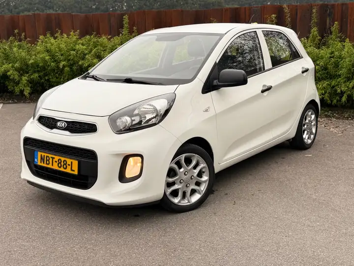 Kia Picanto Kia Picanto 1.0 | CarPlay | Airco | Nieuwe APK | 5-deurs