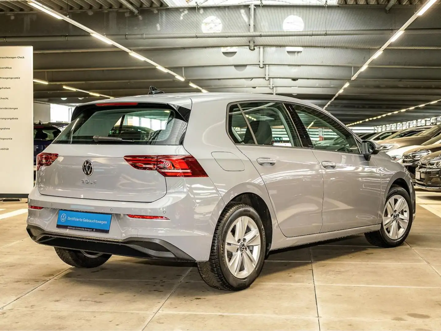 Volkswagen Golf 8 Life 1.5 TSI Navi Tempomat Kamera Grau - 2