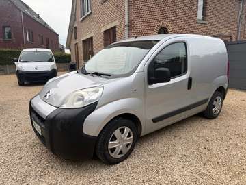 1.4i UTILITAIRE TRES BON ETAT 129800 KM GARANTIE 1AN