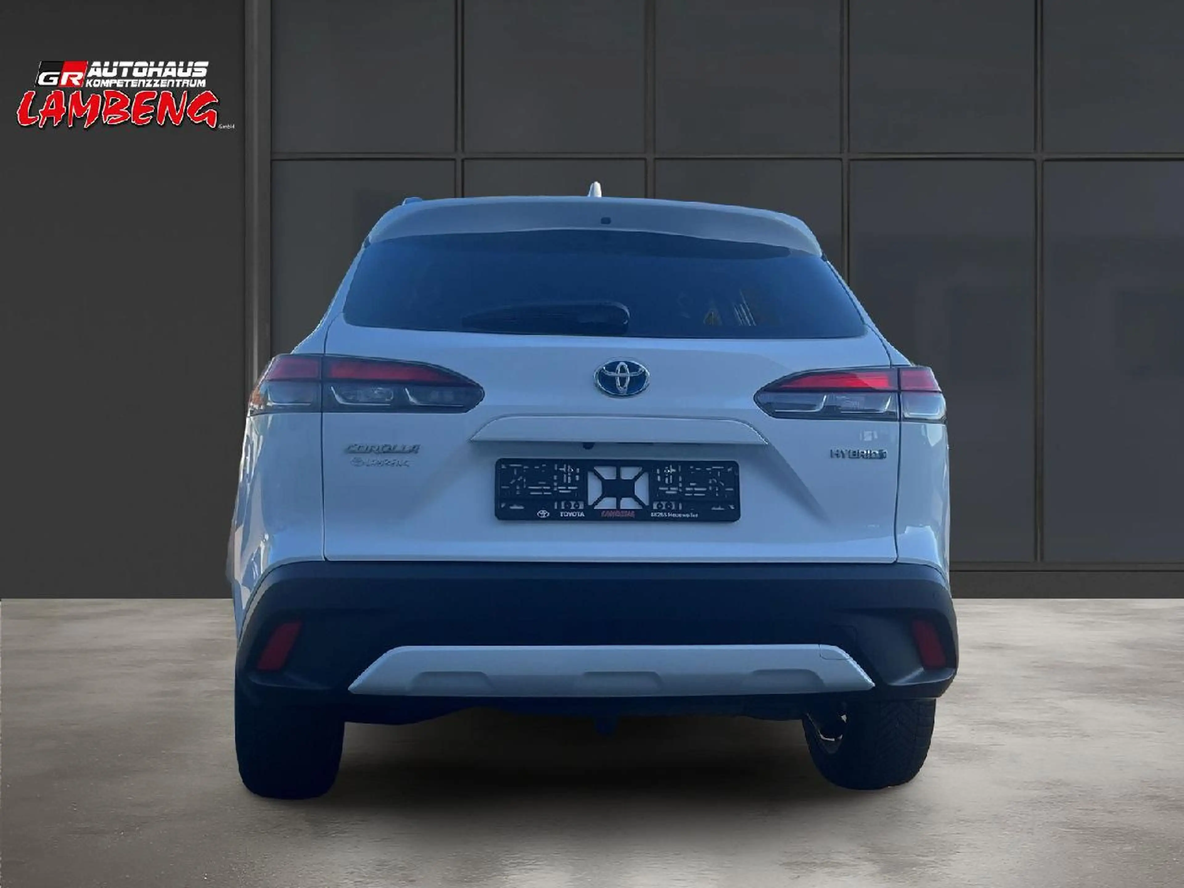 Toyota Corolla Cross 2.0 Hybrid FWD Team D *SHZ*ALLWETTER*LED* — photo 4