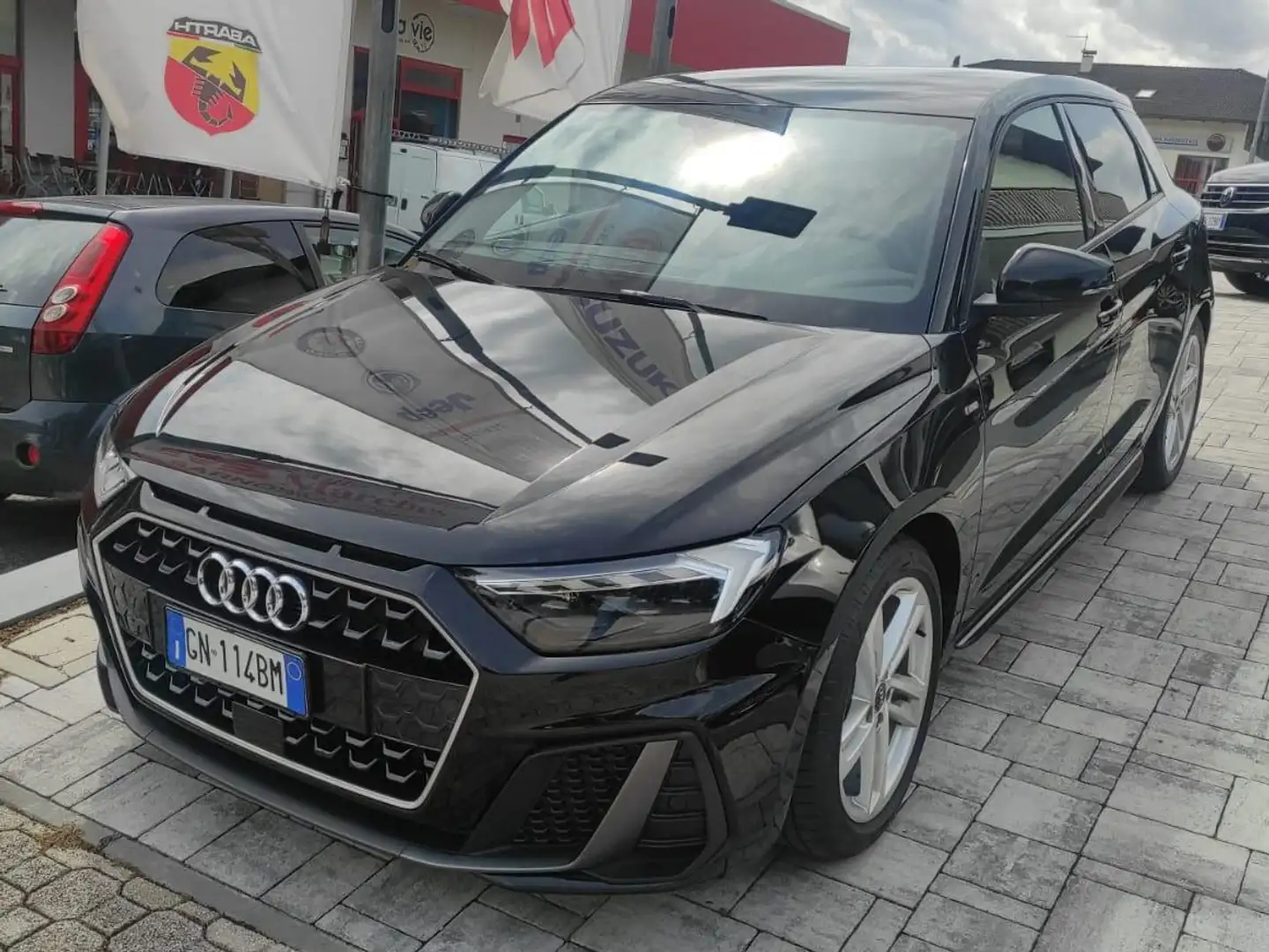 Audi A1 A1 Sportback 25 1.0 tfsi S Line Edition *STUPENDA* Noir - 2
