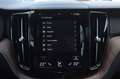 Volvo XC60 B4 Momentum Pro AWD Geartronic ACC, HeadUp, Sta... Grau - thumbnail 24