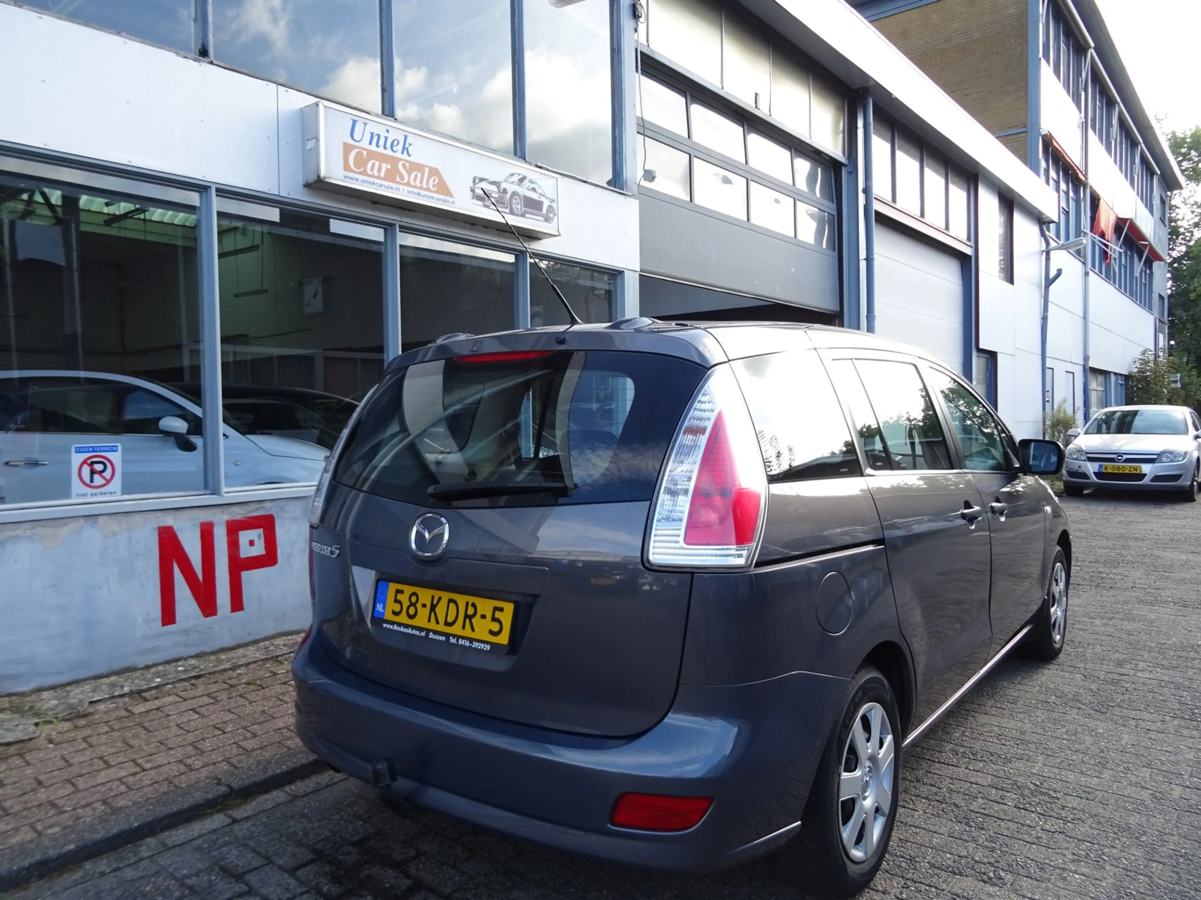 Mazda 5 1.8 S — photo 4
