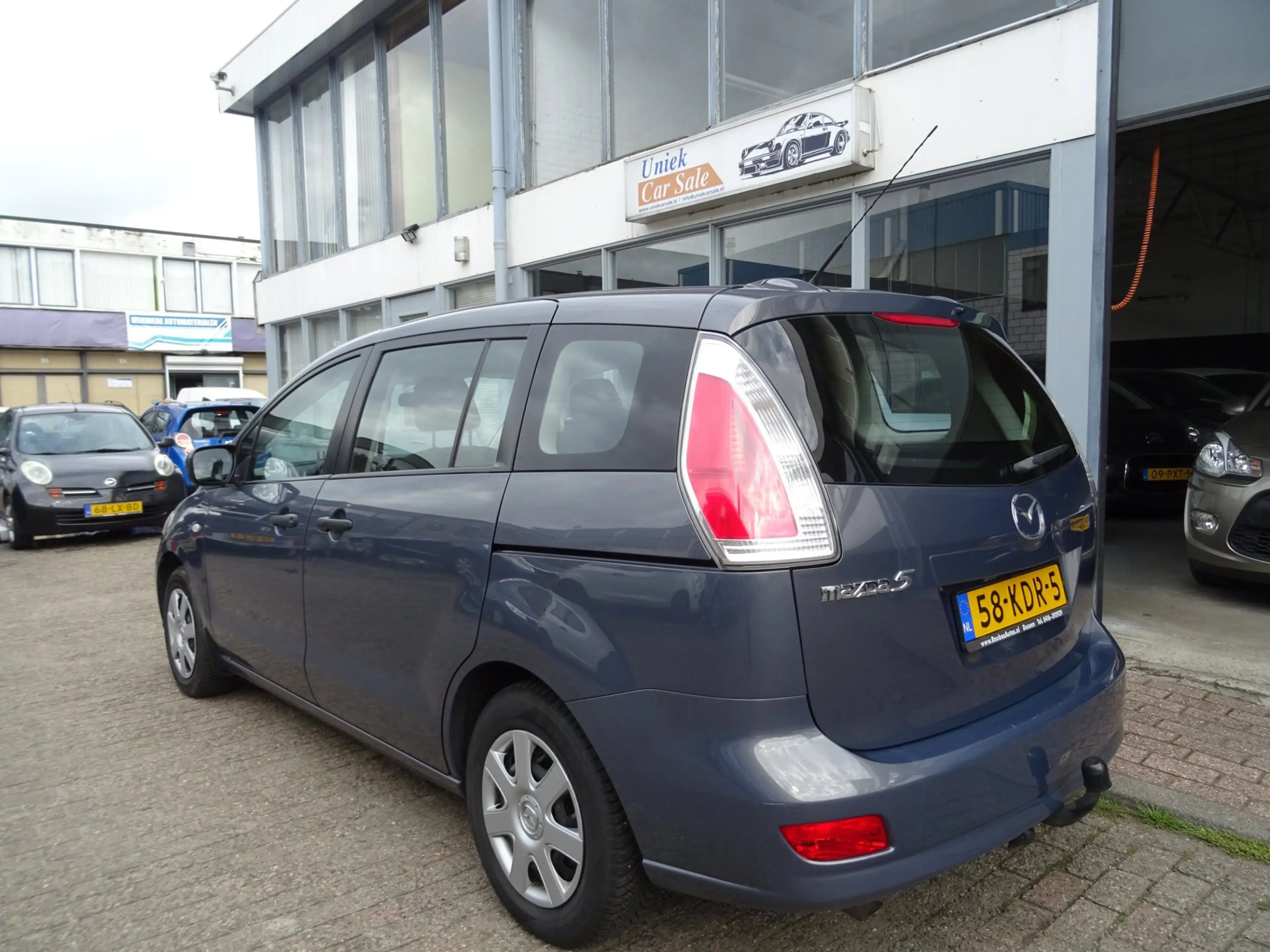 Mazda 5 1.8 S — photo 3
