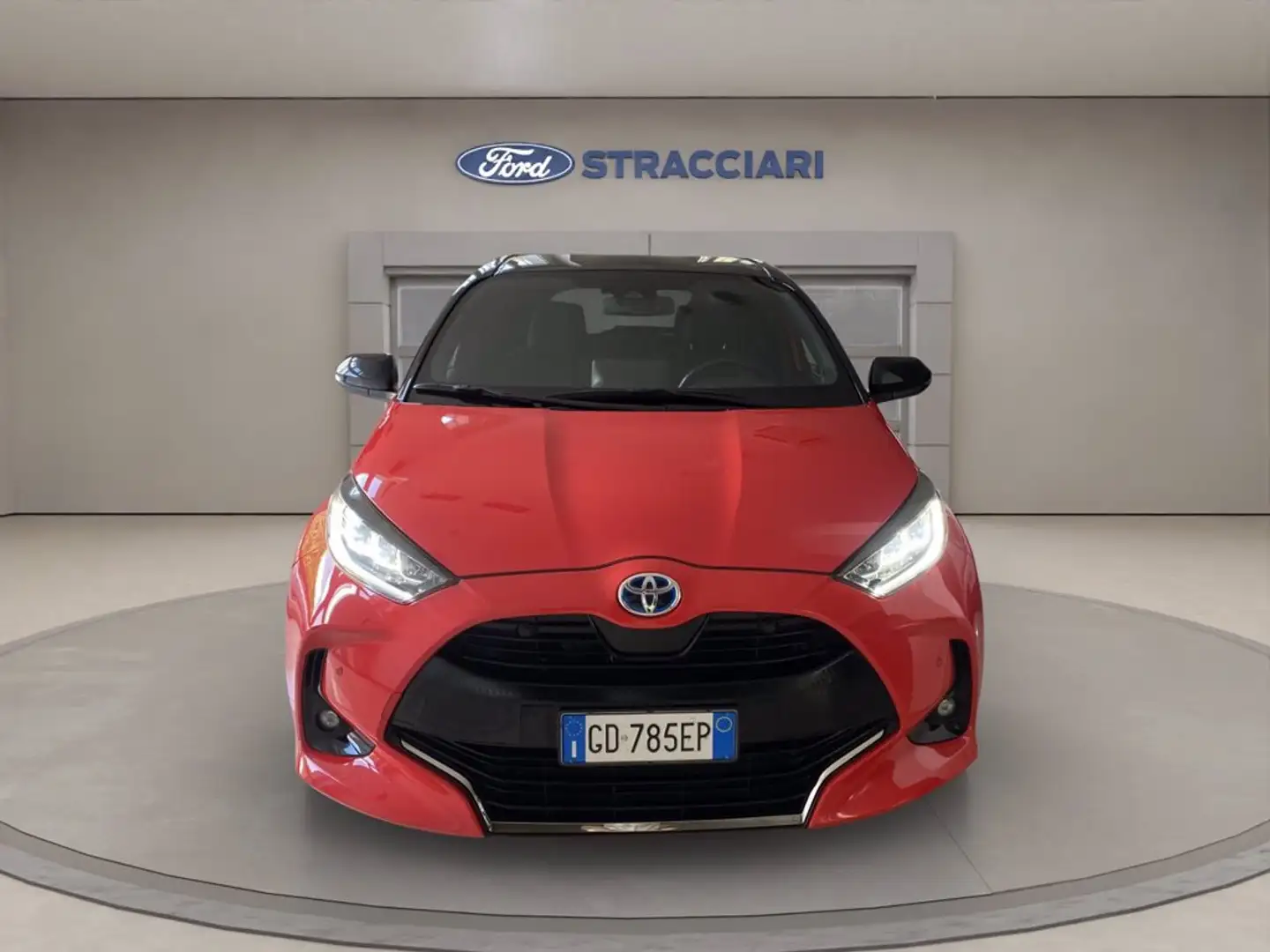 Toyota Yaris 1.5h Premiere Rosso - 2