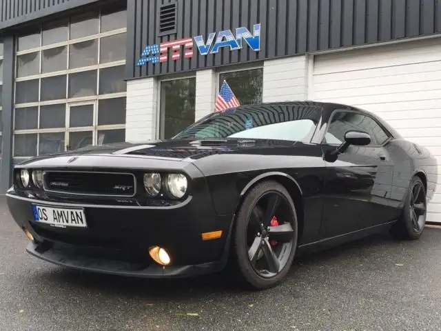Dodge Challenger 6.1 SRT-8 Neuwagenimport EU Navi SD